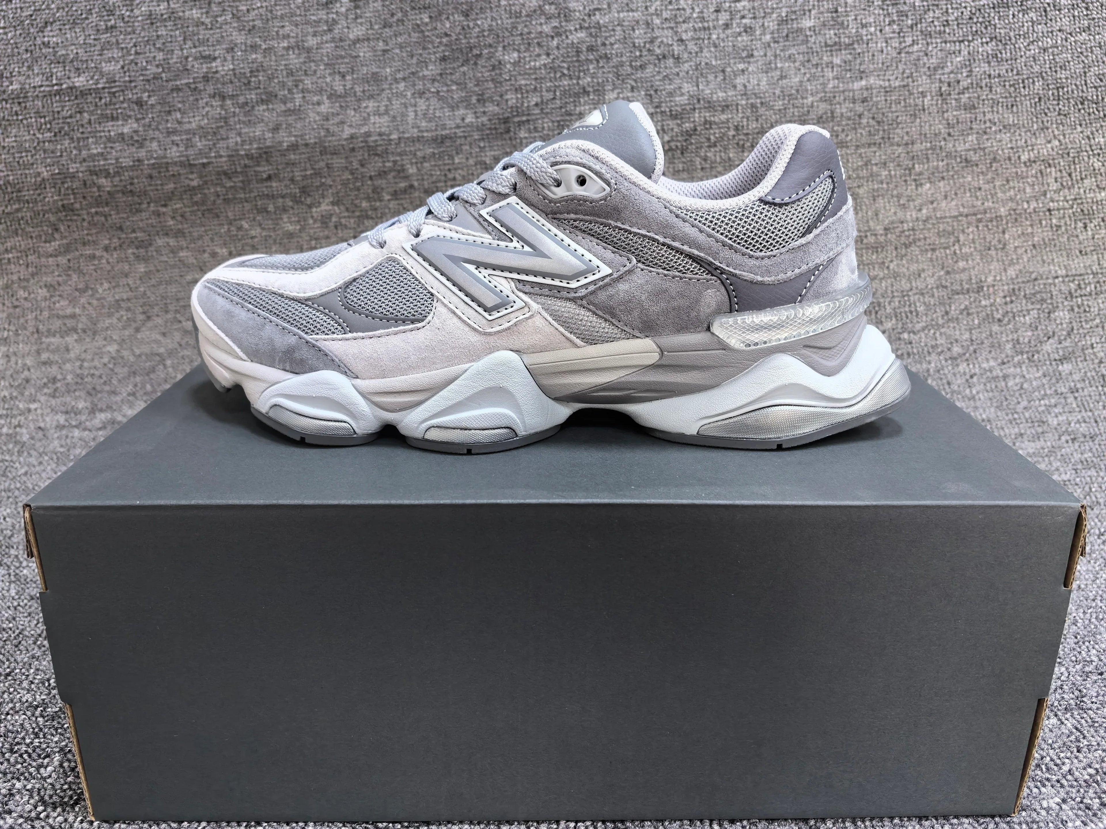 New Balance 9060C-2 Sneakers - SenopekooCLO