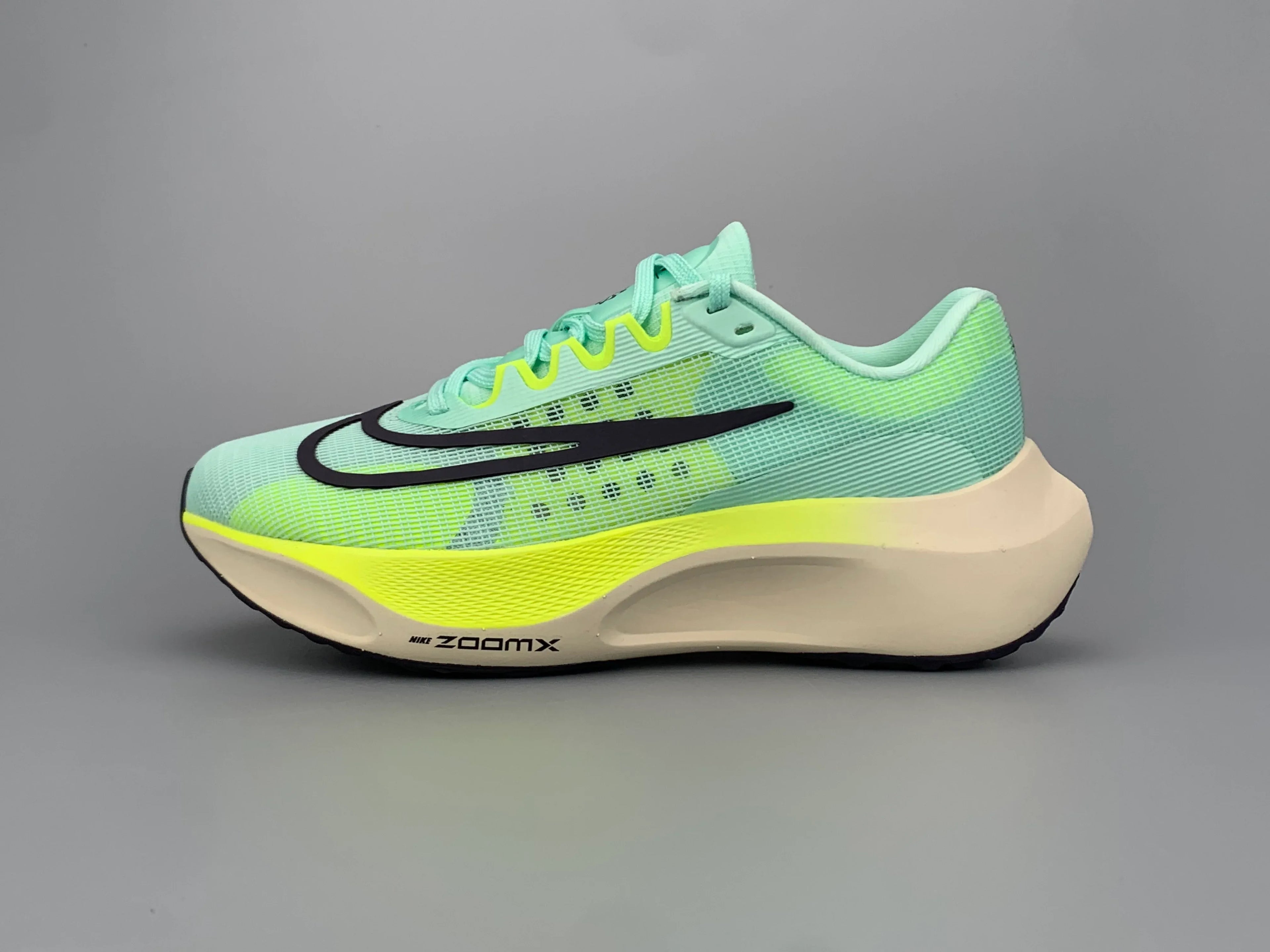Nike Zoom Fly 5 Running Shoes