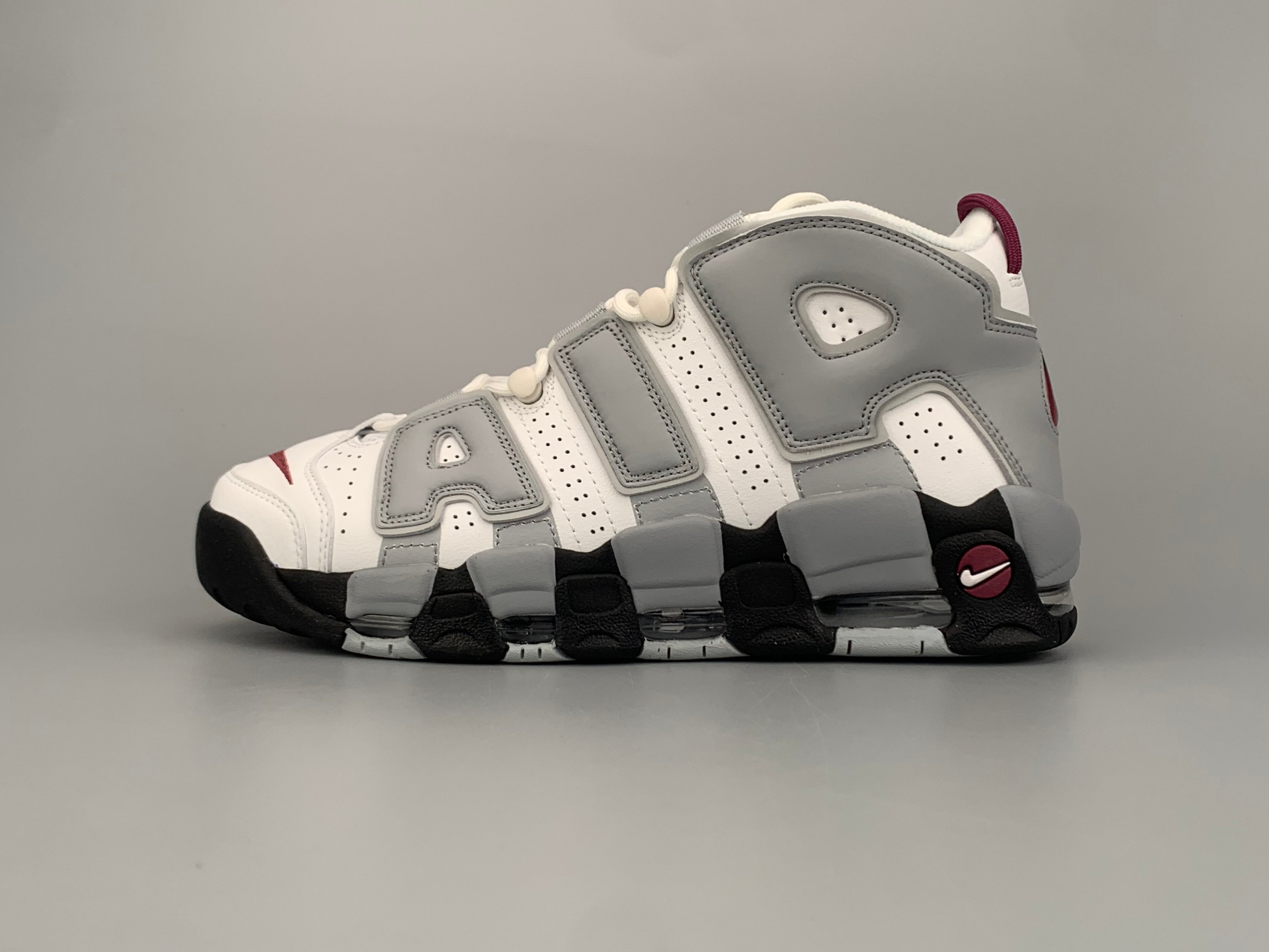 Nike Air More Uptempo Sneaker