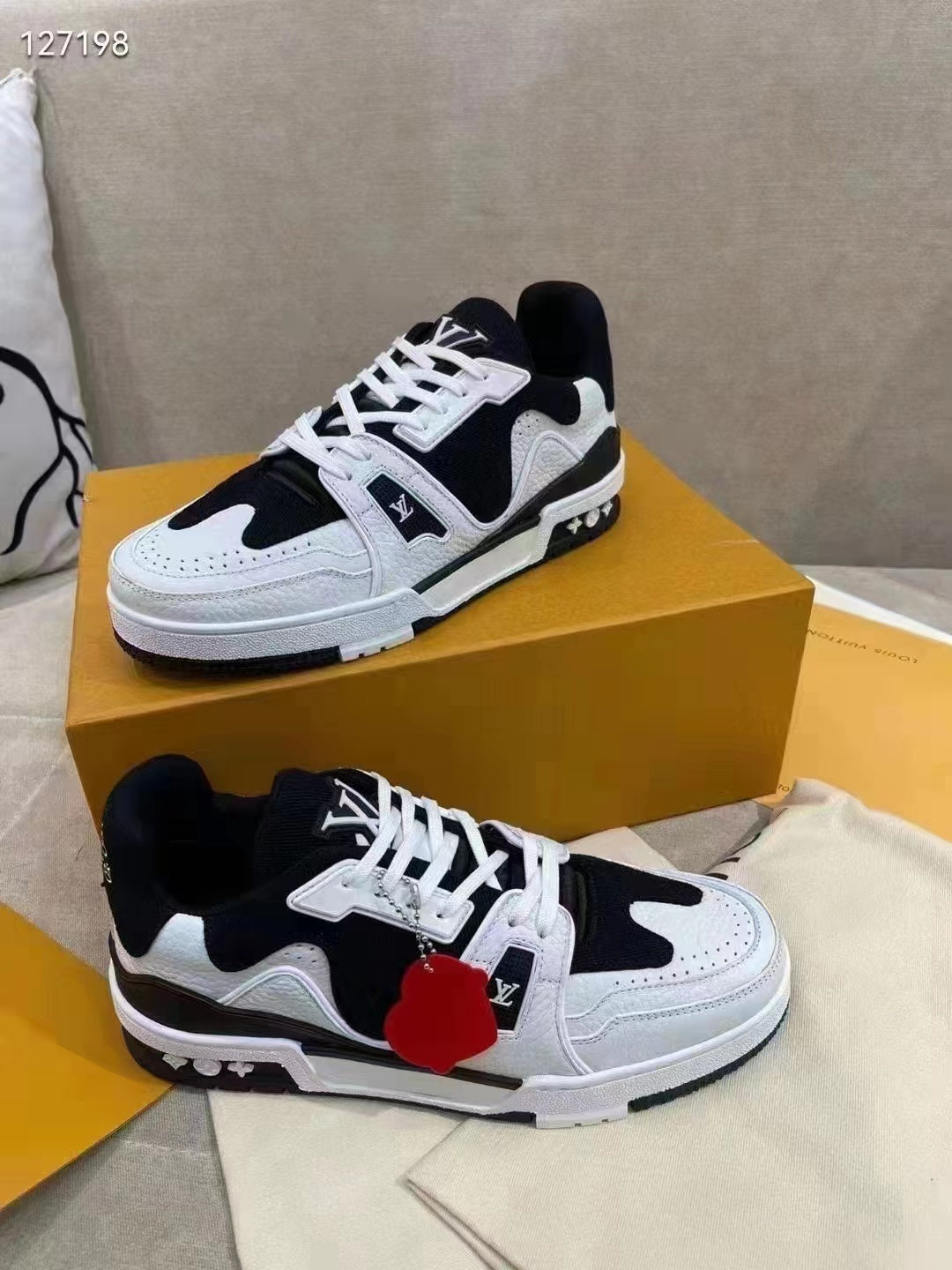 LV Trainer Low Sneaker