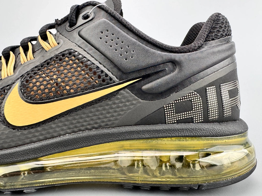 Nike Air Max 2013 Sneakers