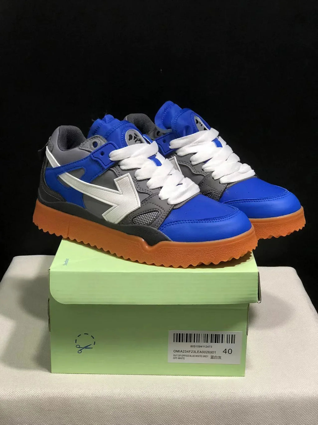 OFF WHITE New Mid Sponge Sneakers - SenopekooCLO