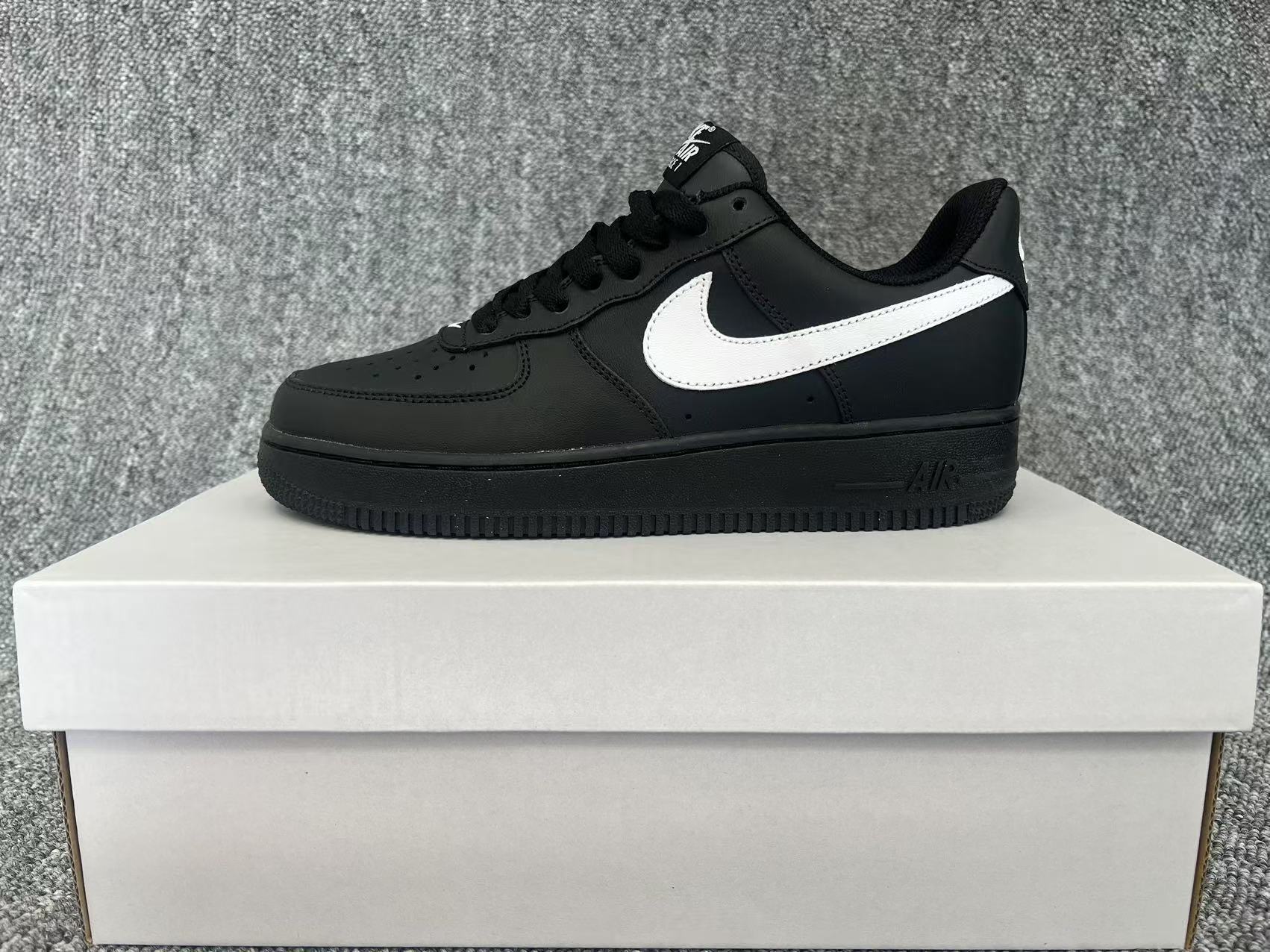 Nike Air Force 1 Sneaker-2