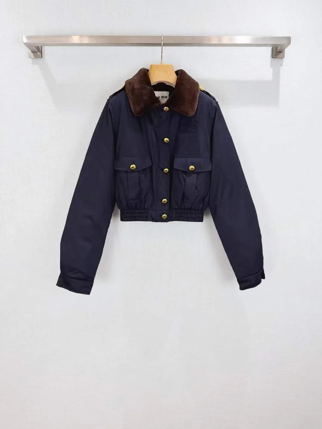 Women's Luxurious Winter Coat with Plush Fur Collar and Metallic Accents - SenopekooCLO