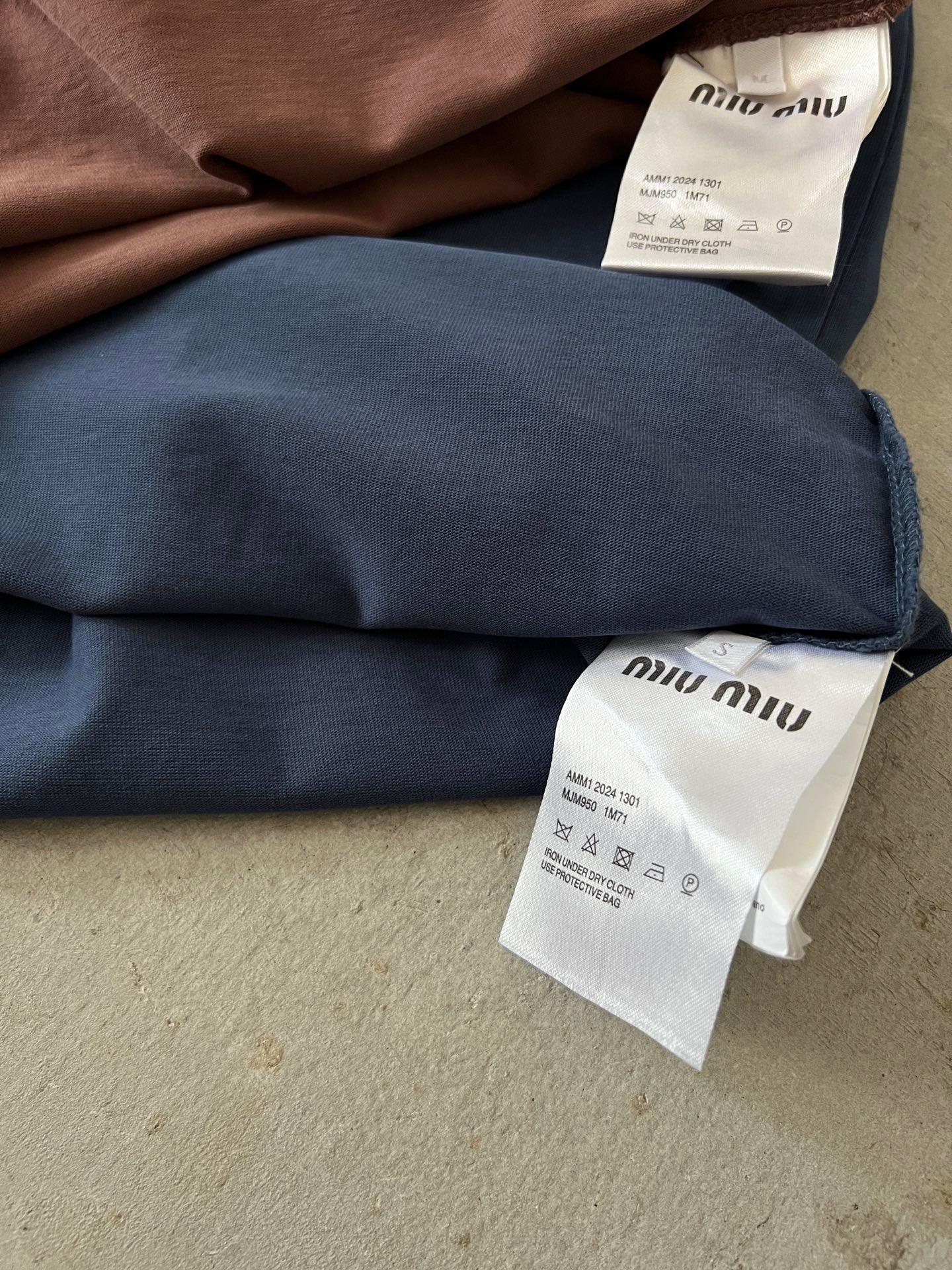 JACQUEMUS Men's Le Sweatshirt Logo Patch Cotton Pullover