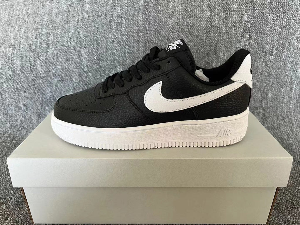 Nike Air Force 1 Sneaker-1