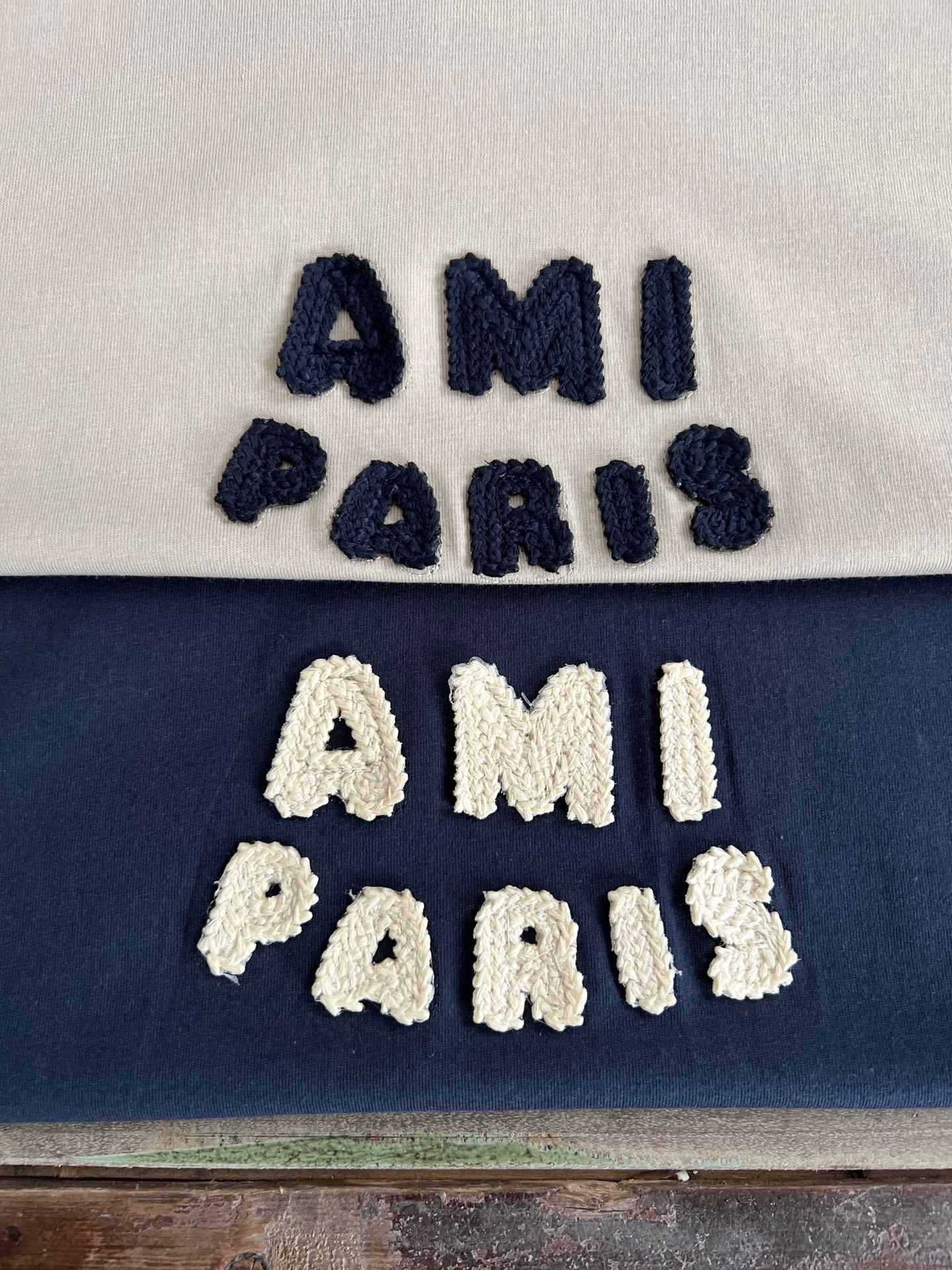 AMI Paris Men's Chenille Logo Relaxed Cotton Tee