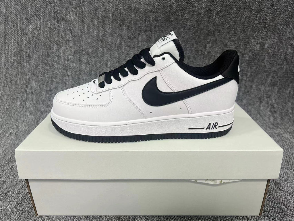 Nike Air Force 1 Sneaker-1