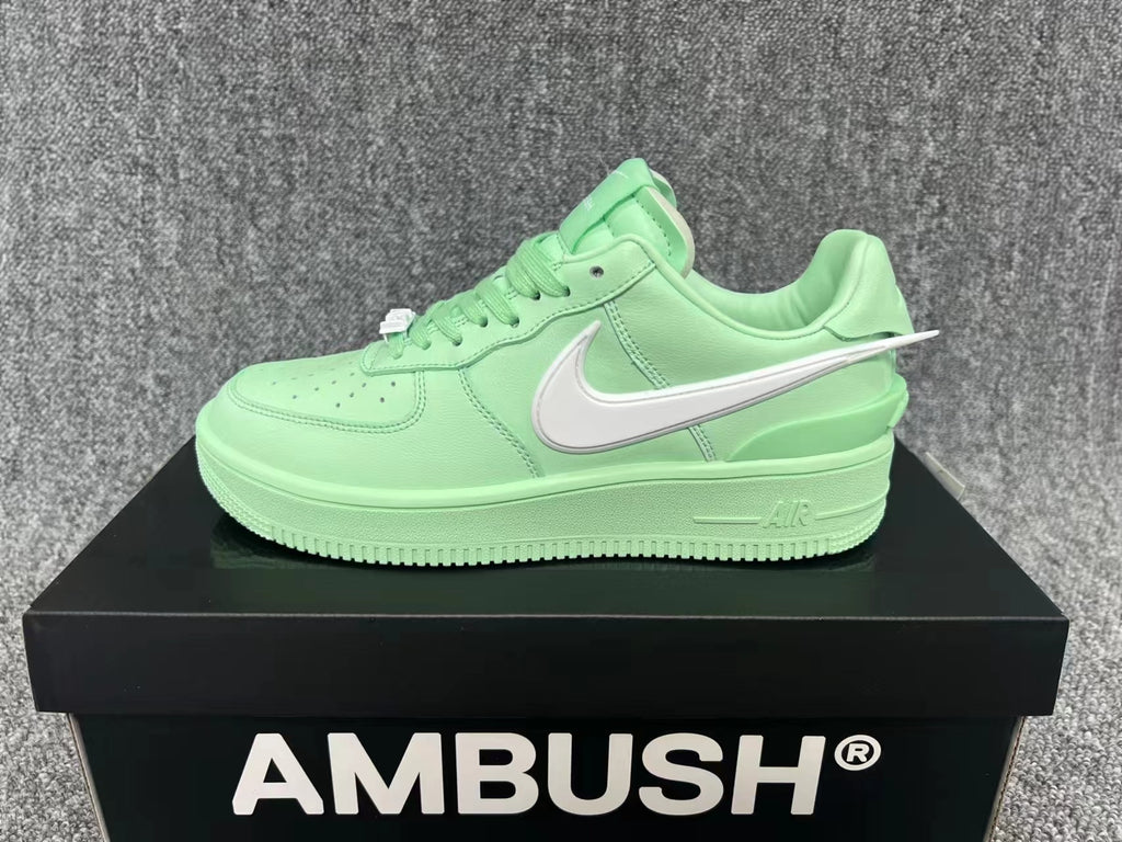 Nike Air Force 1 Sneaker-1