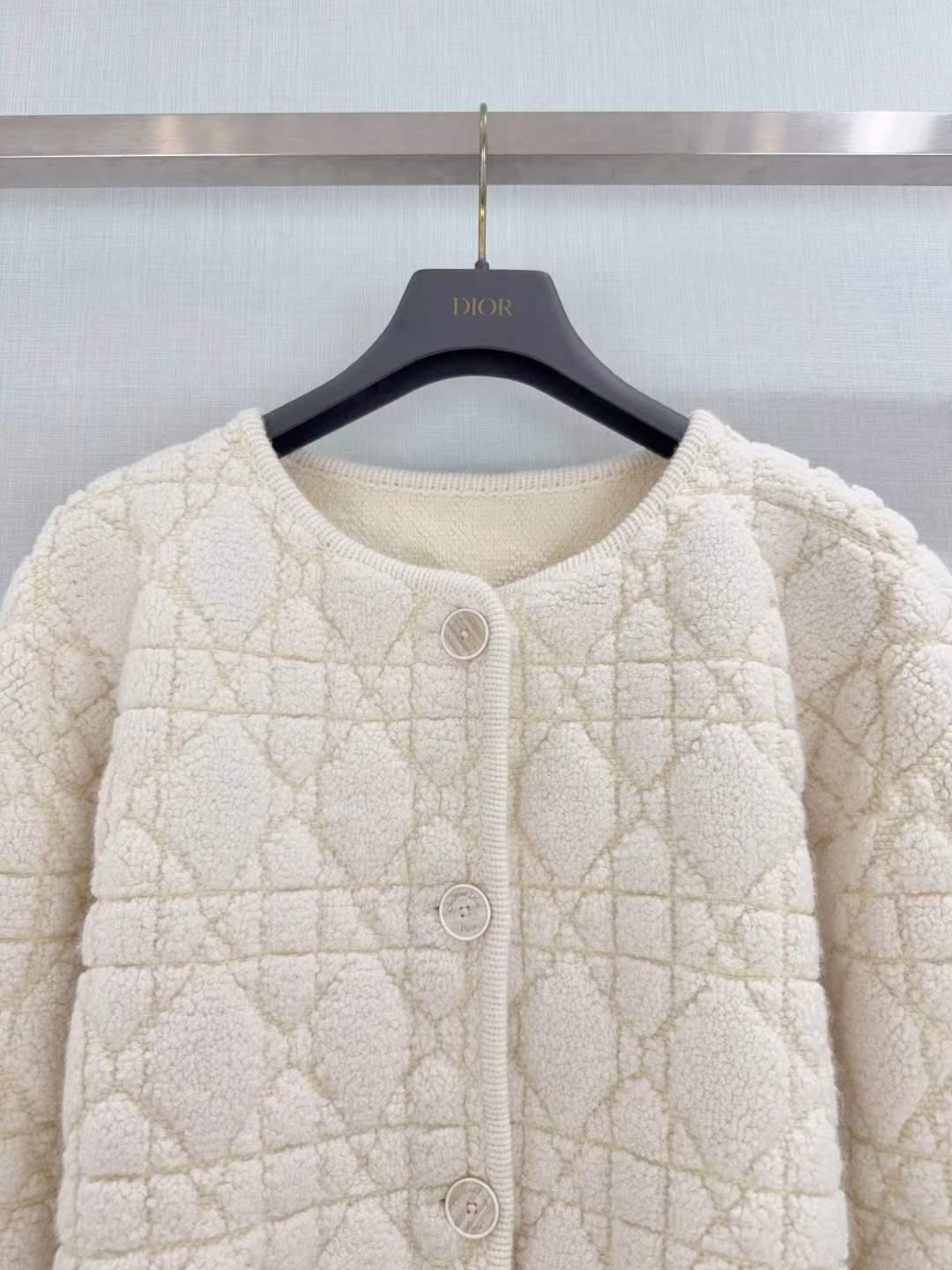 Women's Textured Fit - SenopekooCLO