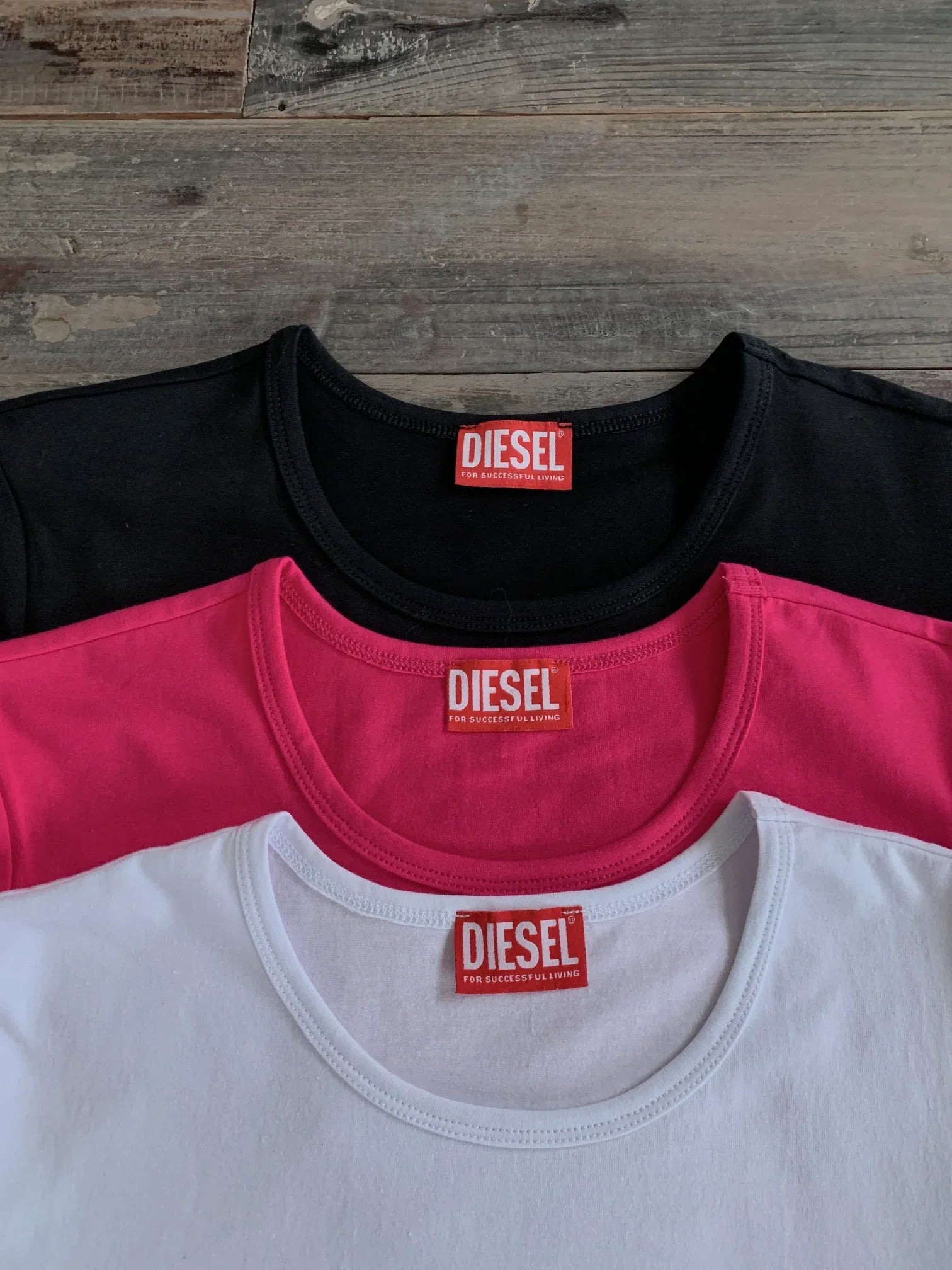 DIESEL Women's Oval D Cut-Out Slim Fit Graphic T-Shirt