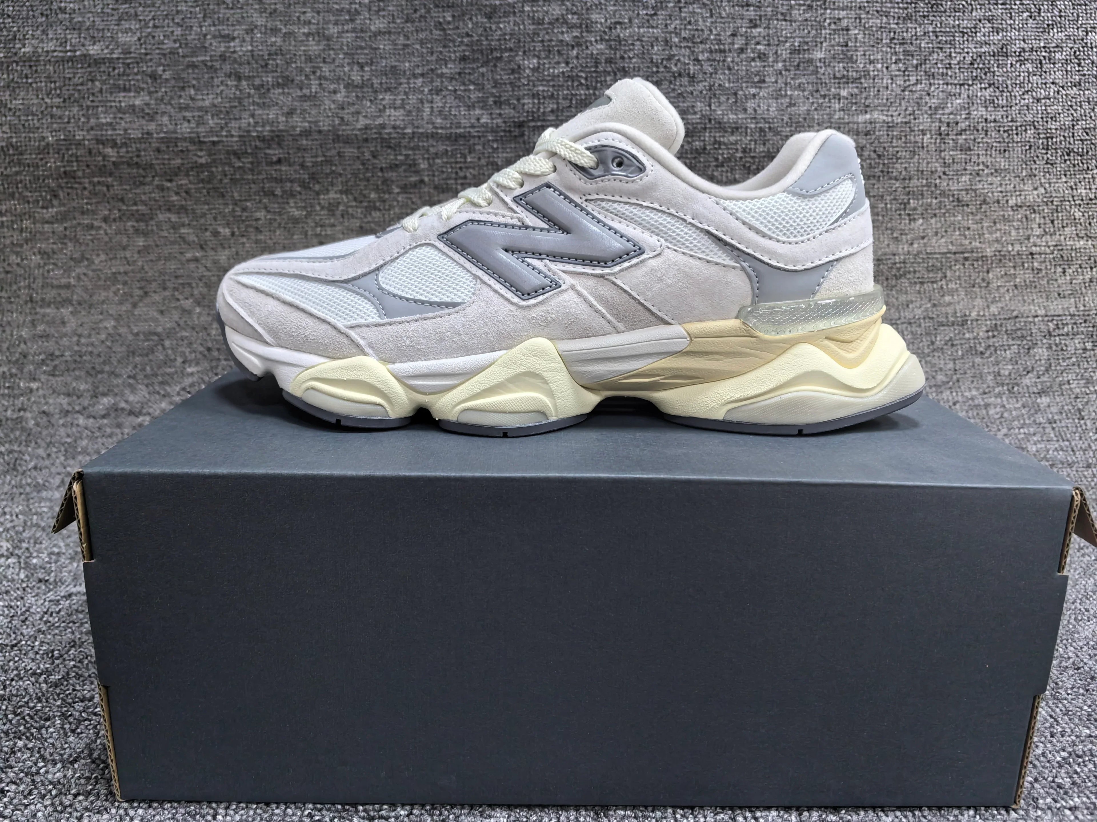 New Balance 9060C-1 Sneakers - SenopekooCLO