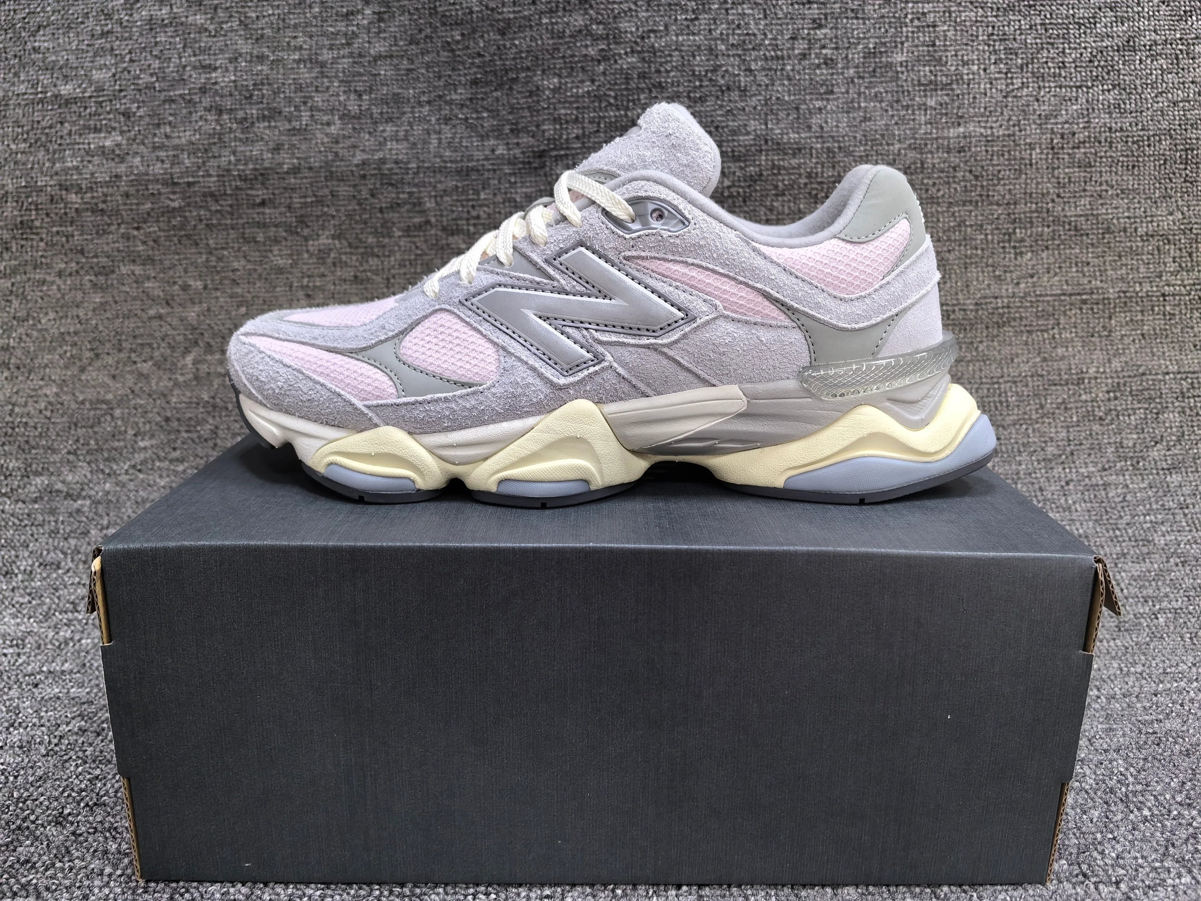 New Balance 9060C-2 Sneakers - SenopekooCLO