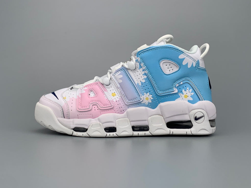 Nike Air More Uptempo Sneaker