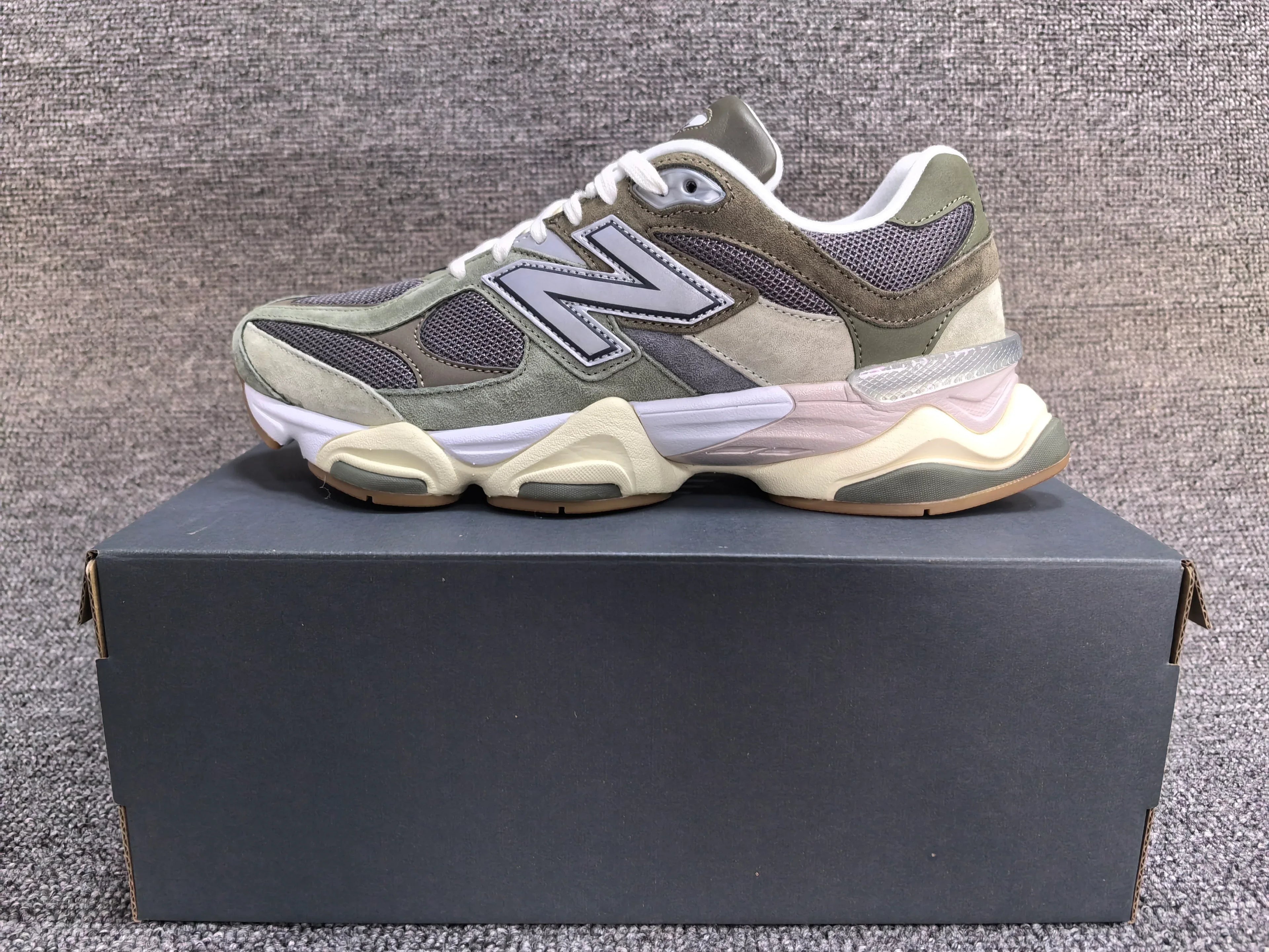 New Balance 9060C-2 Sneakers - SenopekooCLO