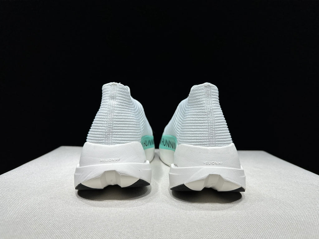 ON Cloudboom Strike LS Racing Shoes - SenopekooCLO