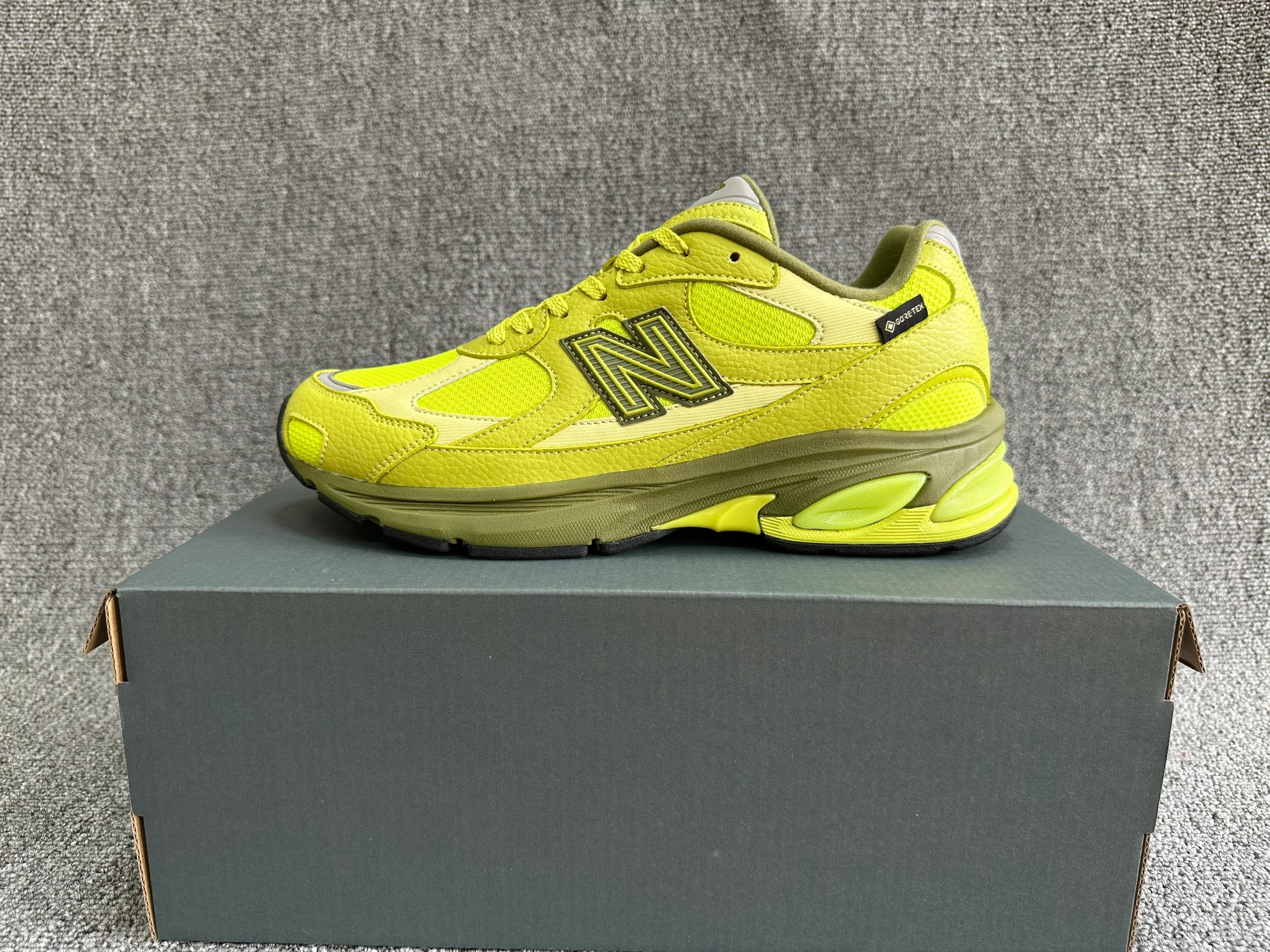 New Balance 2010 Sneakers - SenopekooCLO