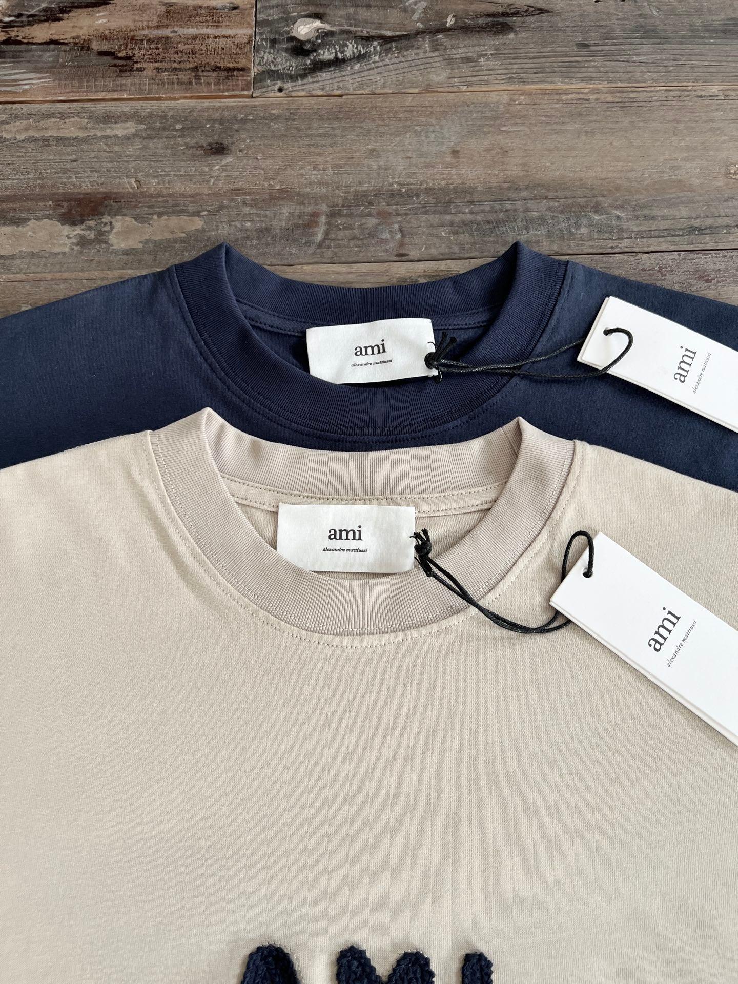 AMI Paris Men's Chenille Logo Relaxed Cotton Tee