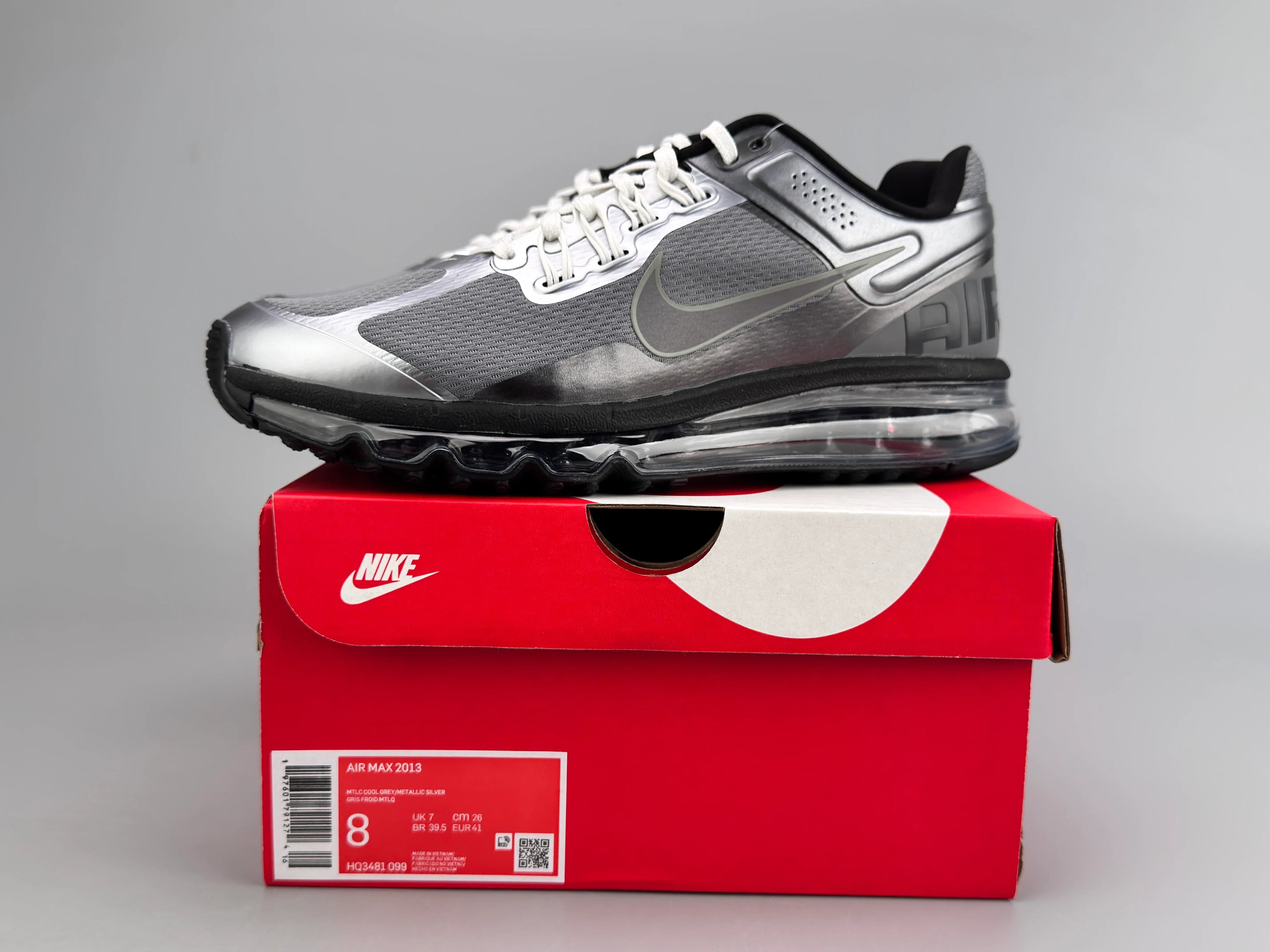 Nike Air Max 2013 Sneakers