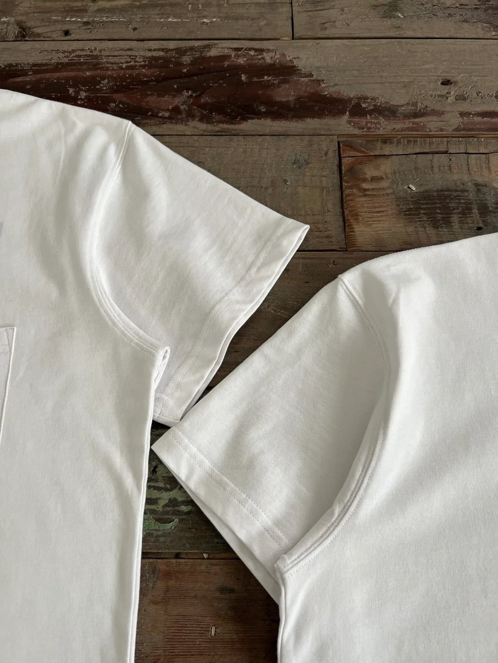 JACQUEMUS Men's Painted Pocket Detail Cotton T-Shirt
