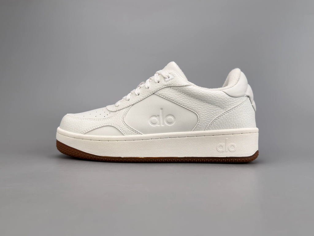 Alo Yoga Recovery Mode Sneakers