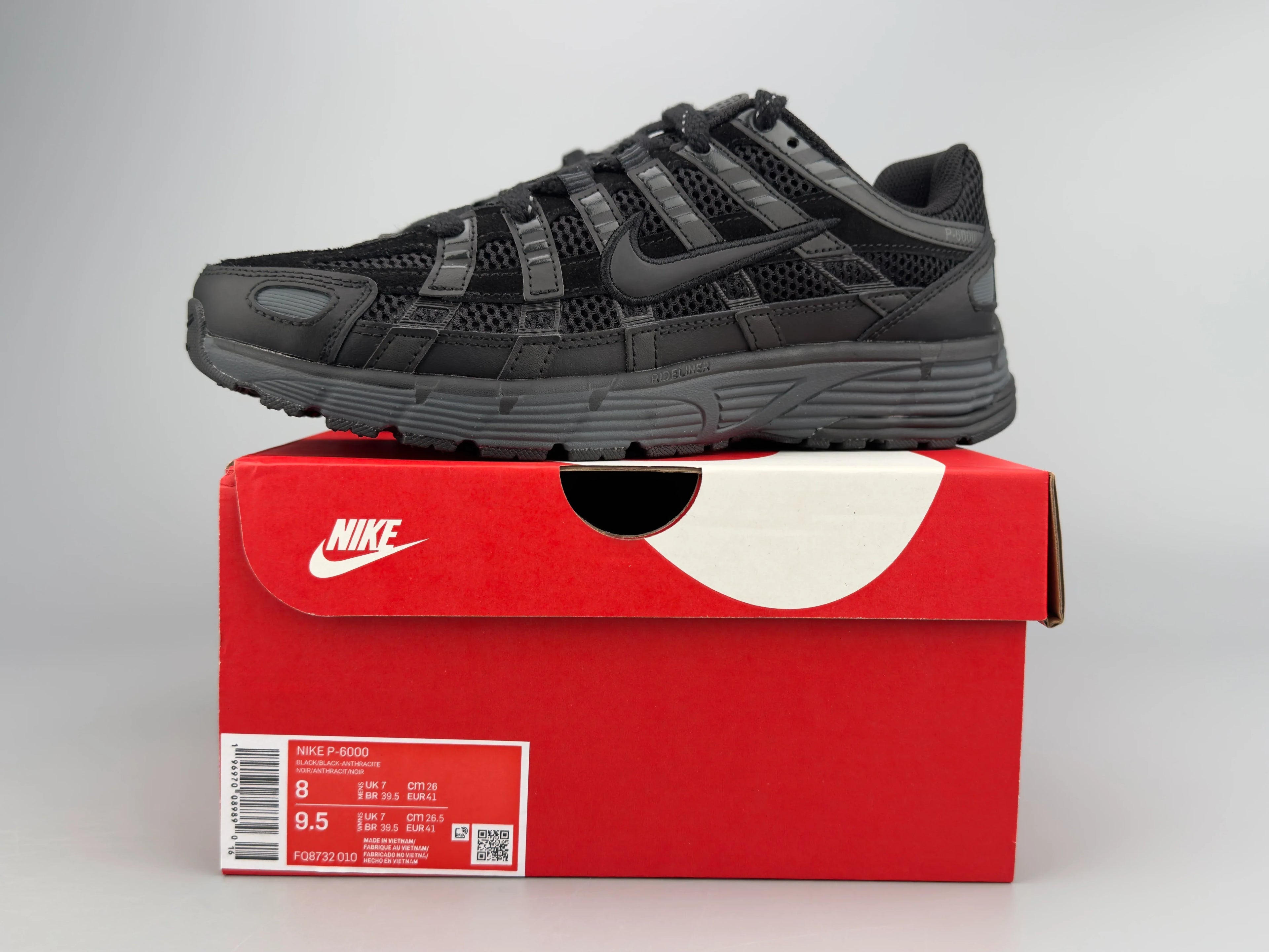 Nike Wmns P-6000 Essential Shoes