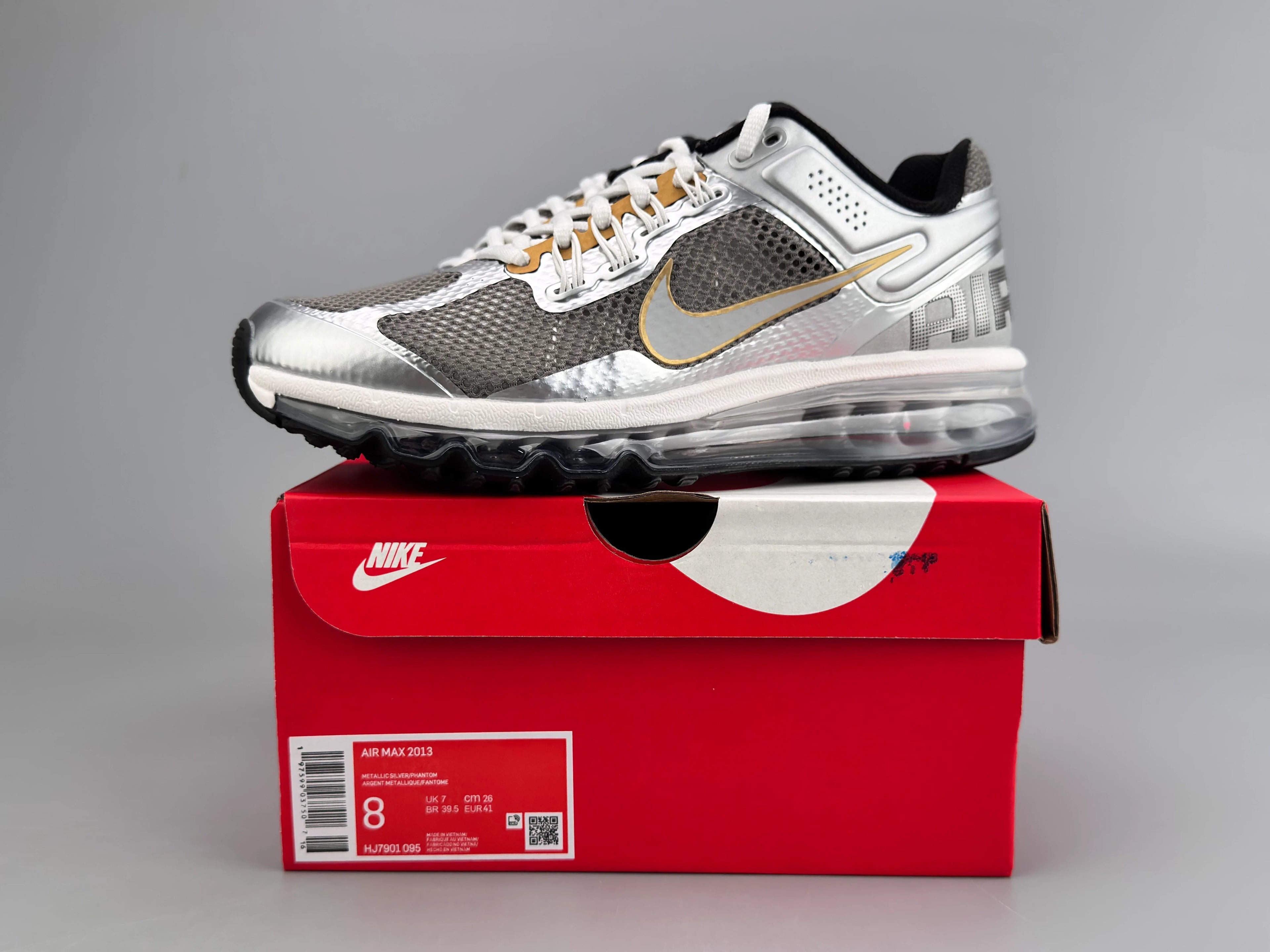 Nike Air Max 2013 Sneakers