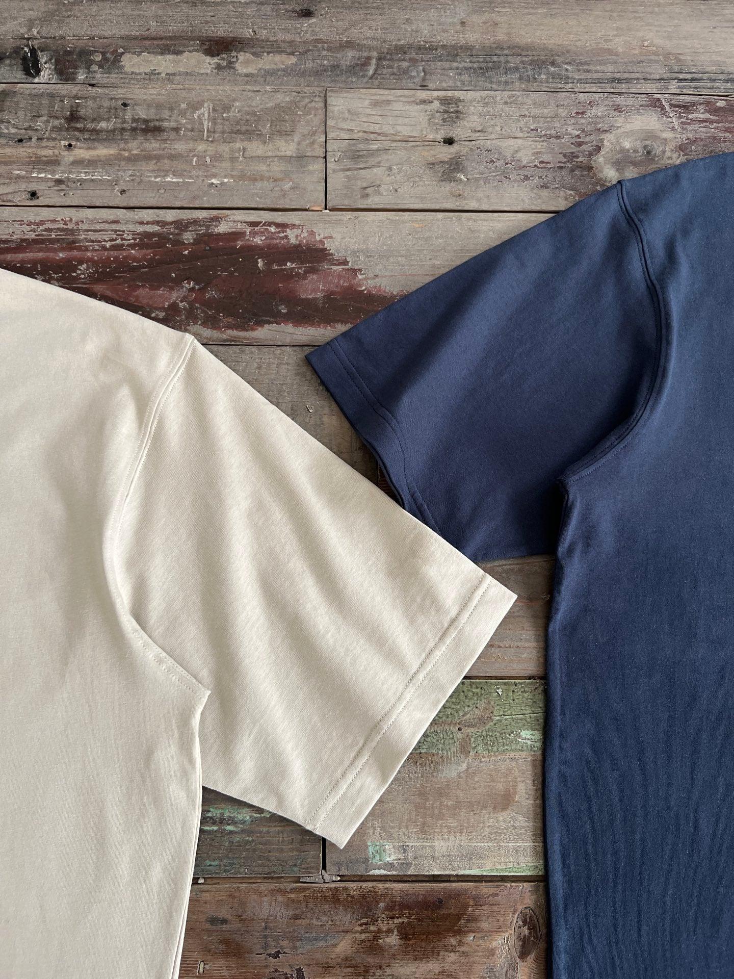 AMI Paris Men's Chenille Logo Relaxed Cotton Tee