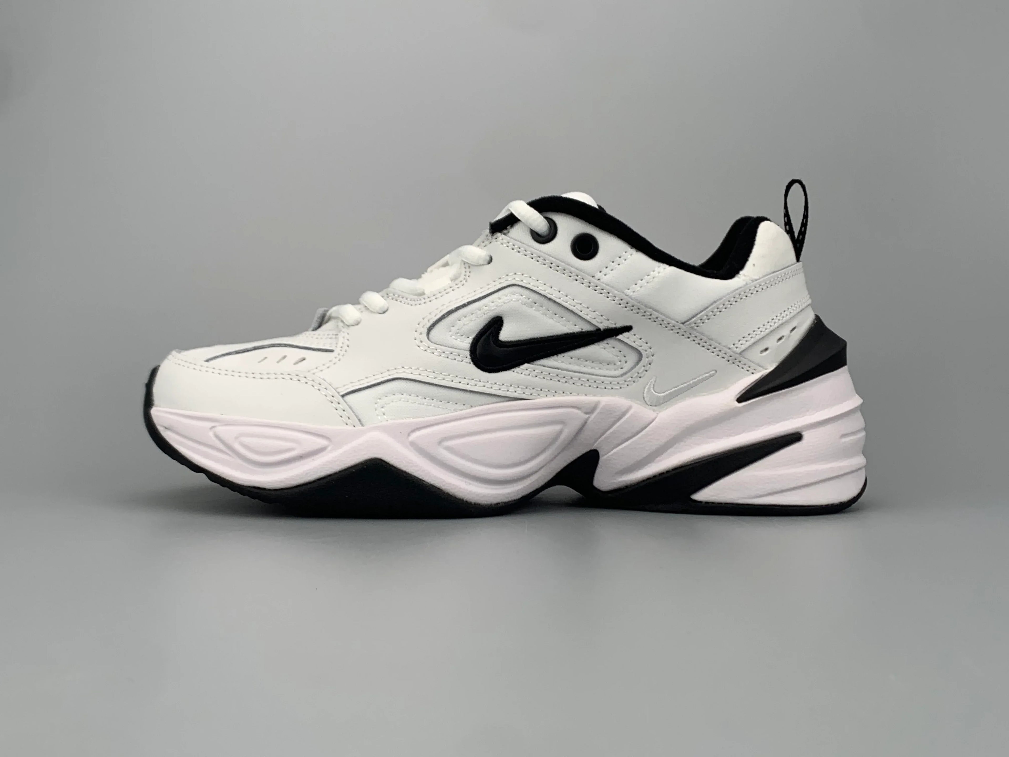 M2K Workout Shoes - SenopekooCLO