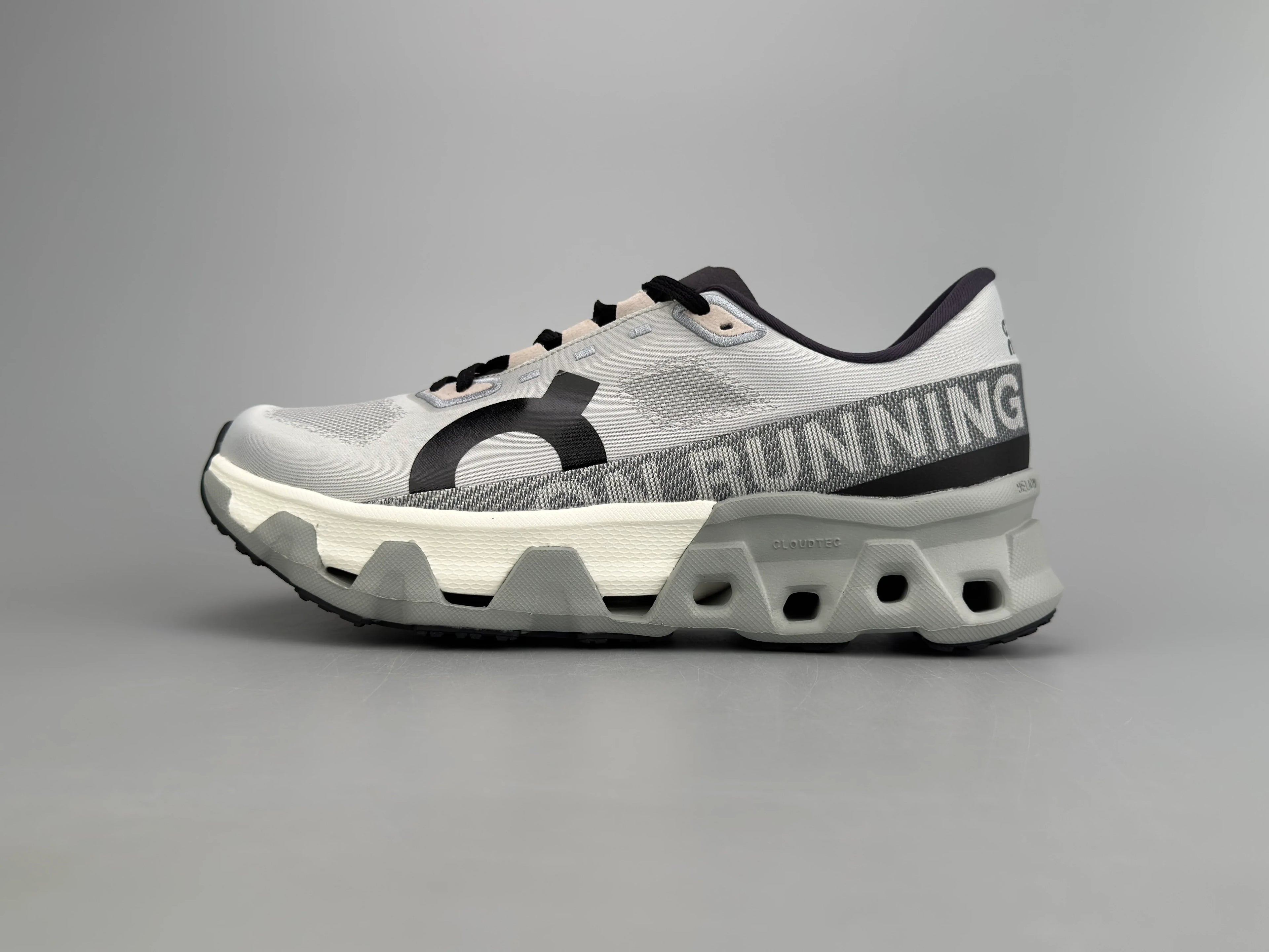 ON Cloudmonster Hyper Running Shoes - SenopekooCLO