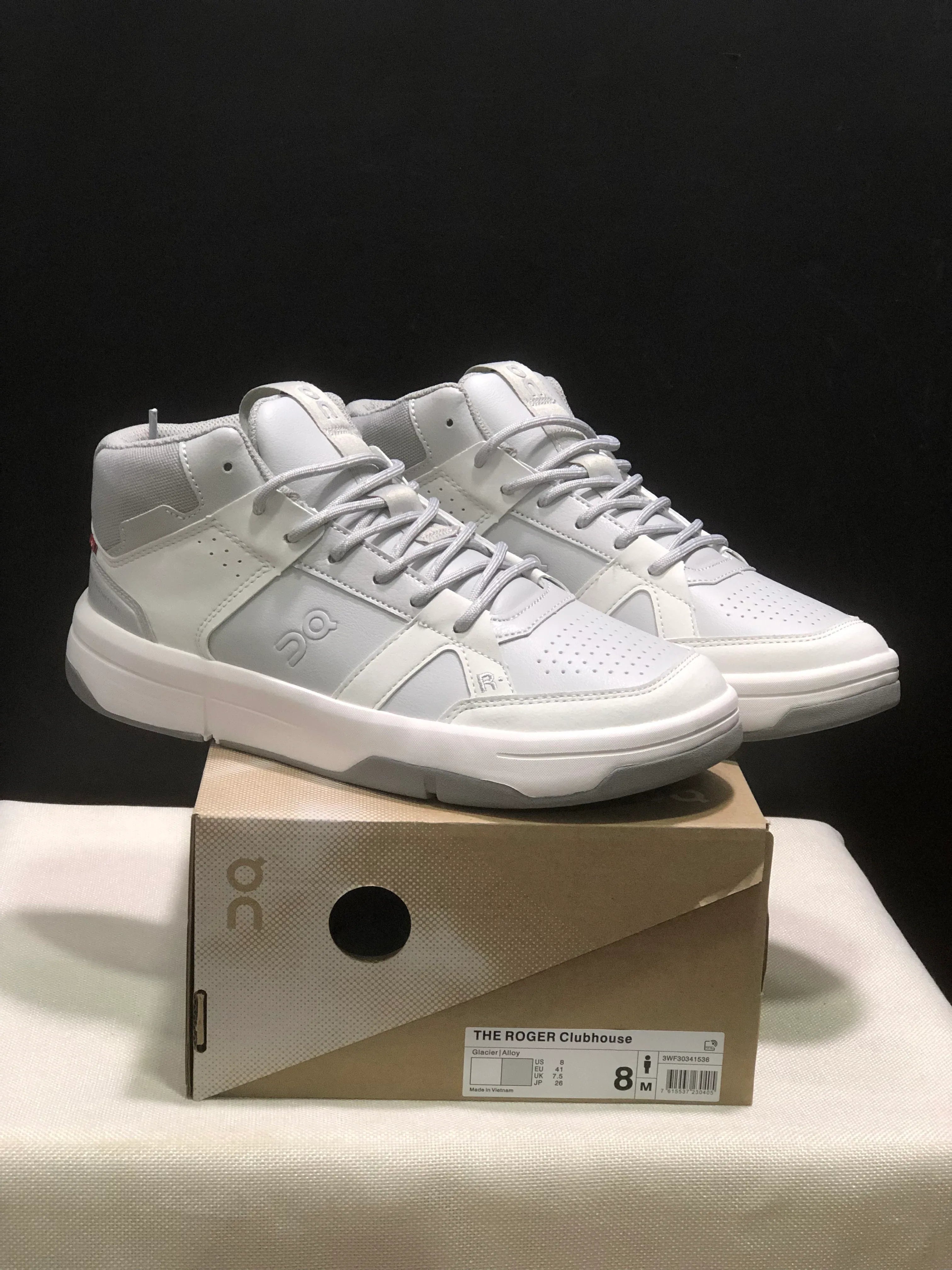 On THE ROGER Clubhouse 3 Sneakers - SenopekooCLO