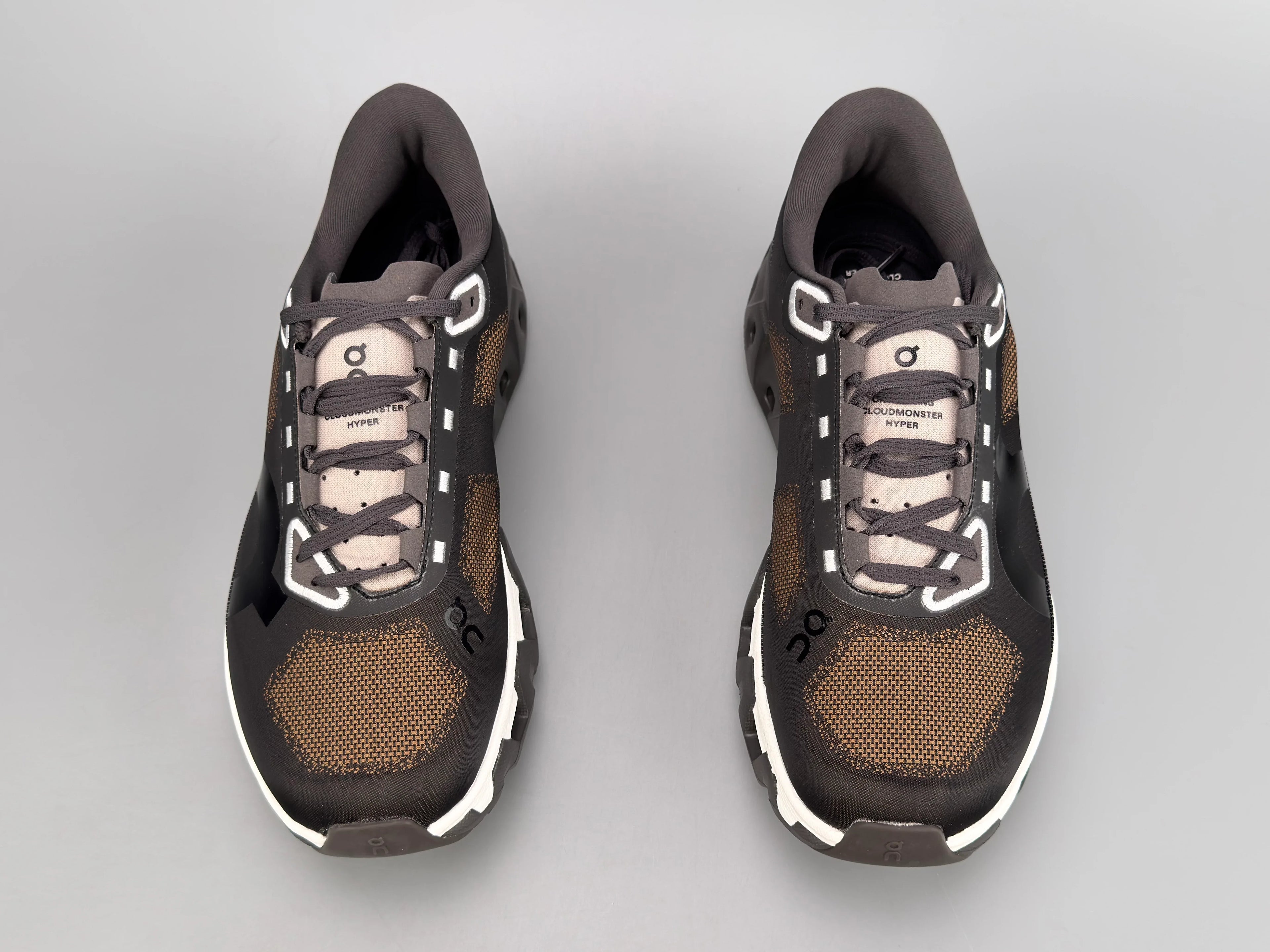 ON Cloudmonster Hyper Running Shoes - SenopekooCLO