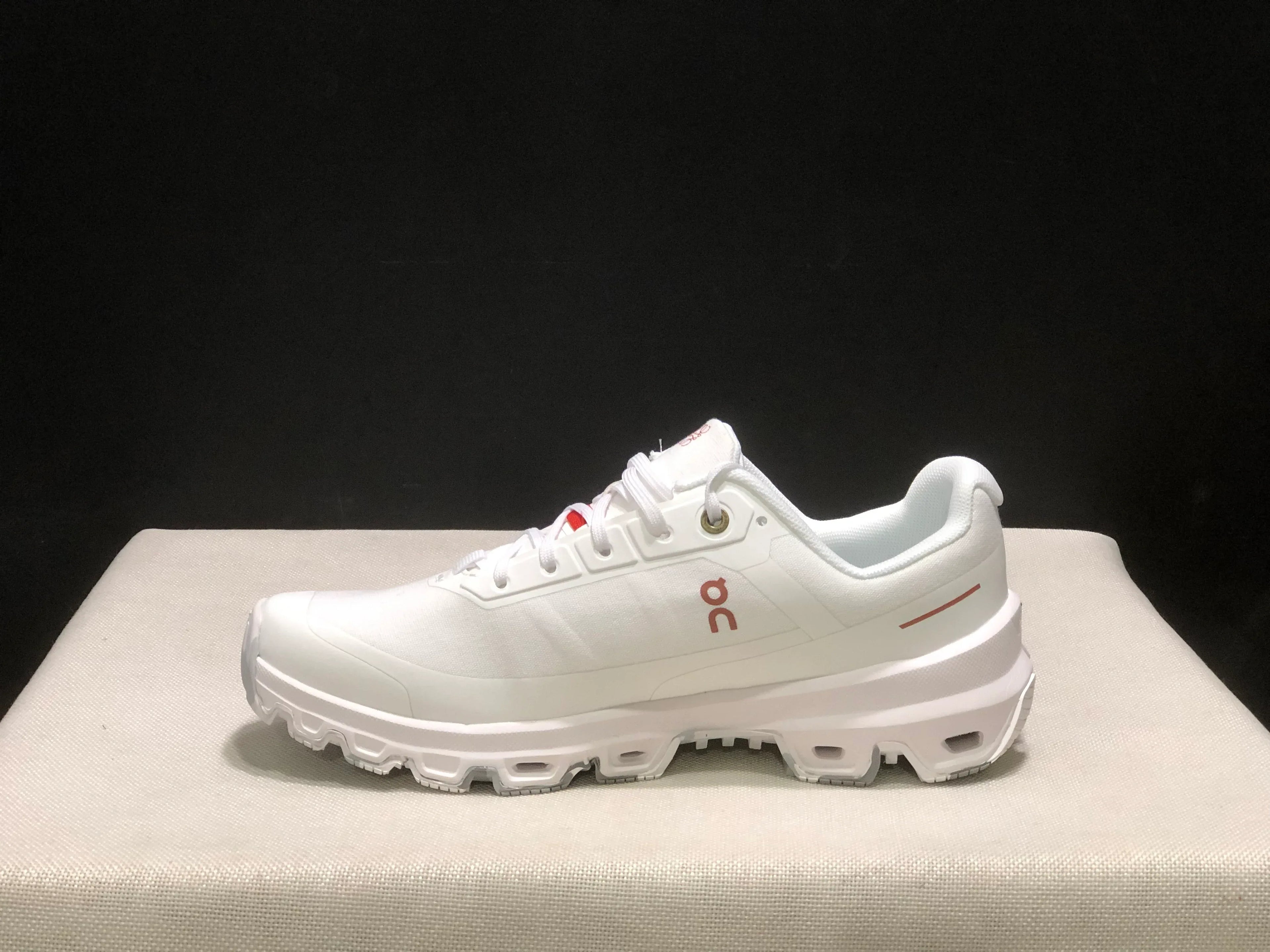 Loewe x On Cloudventure 2.0 Sneakers - SenopekooCLO