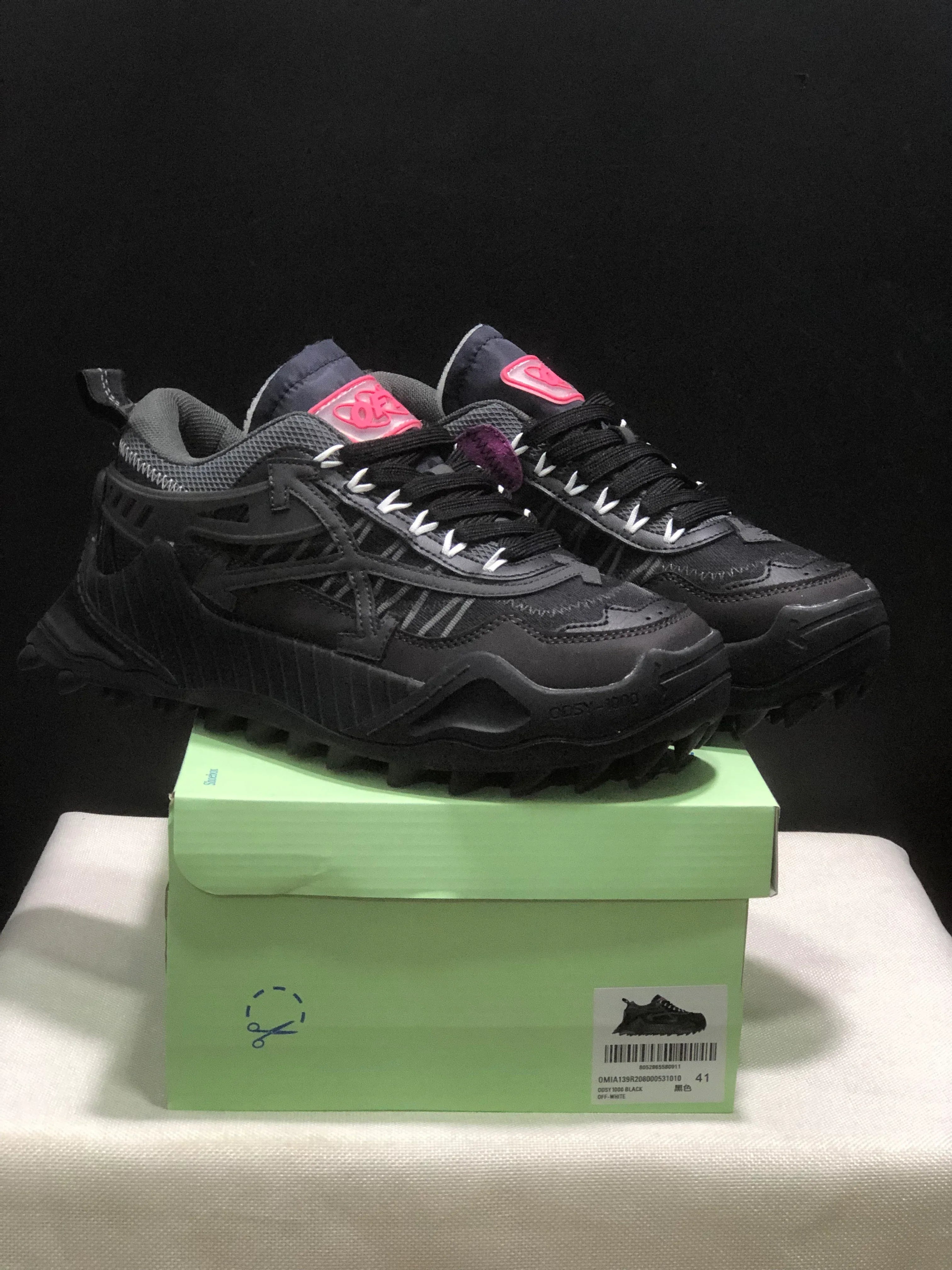 OFF WHITE ODSY-1000 Sneakers - SenopekooCLO