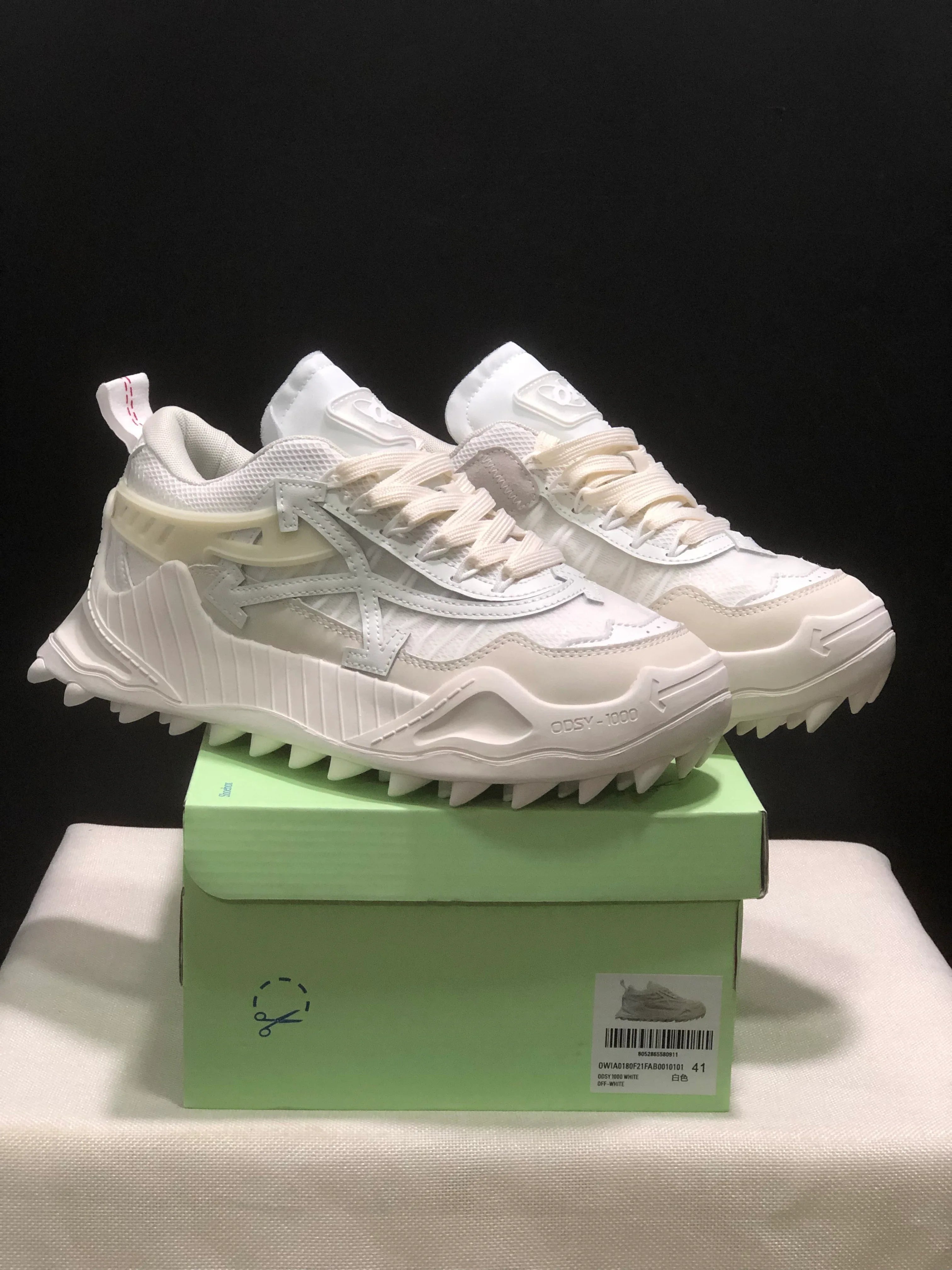 OFF WHITE ODSY-1000 Sneakers - SenopekooCLO