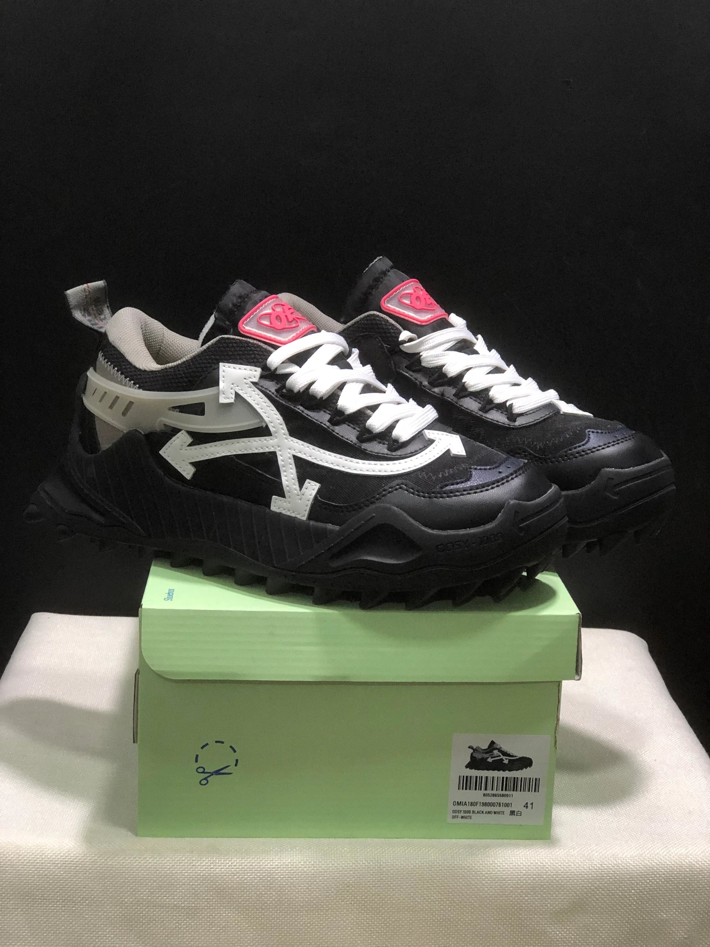 OFF WHITE ODSY-1000 Sneakers - SenopekooCLO