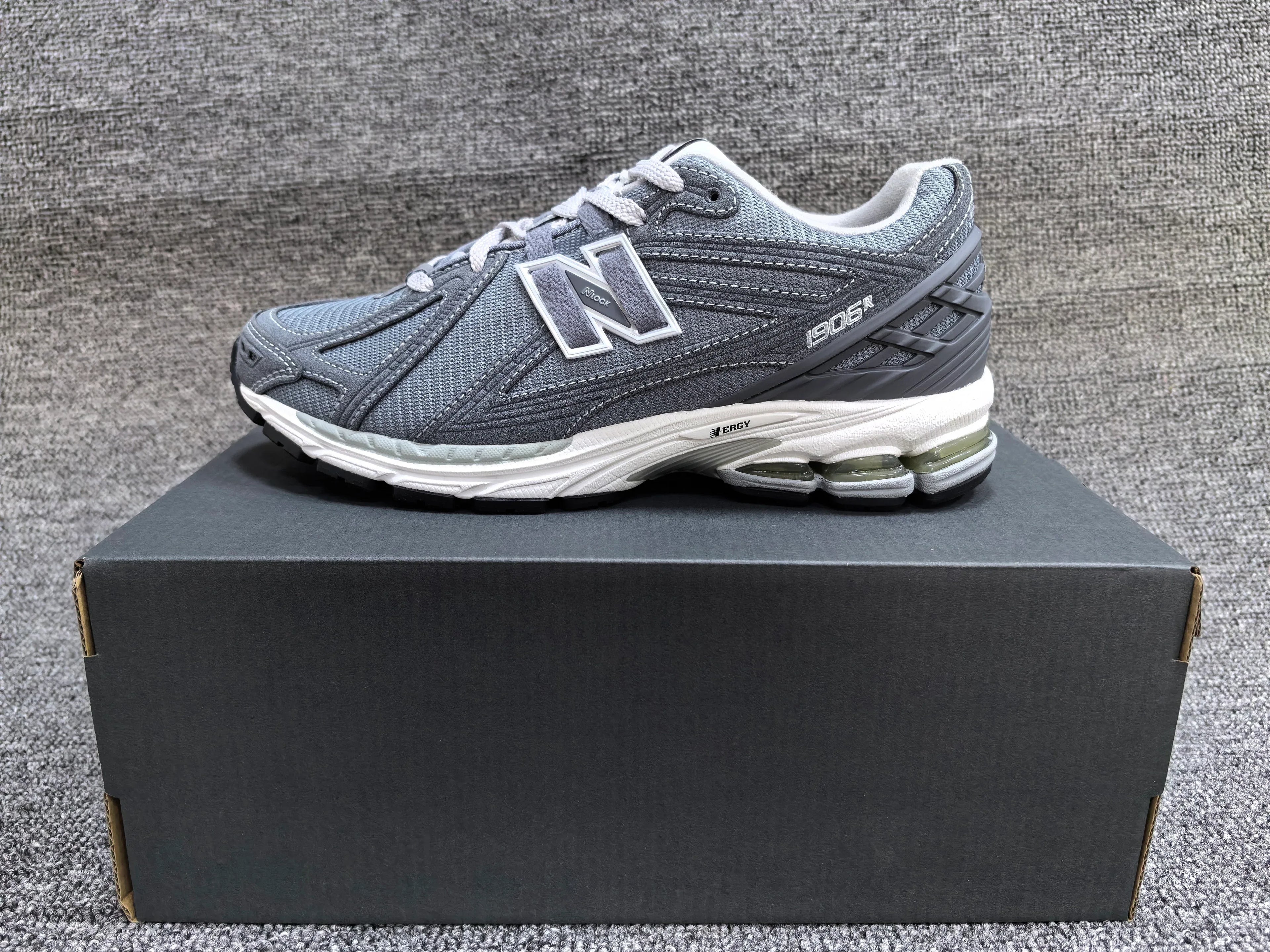 New Balance 1906R-2 Sneakers - SenopekooCLO