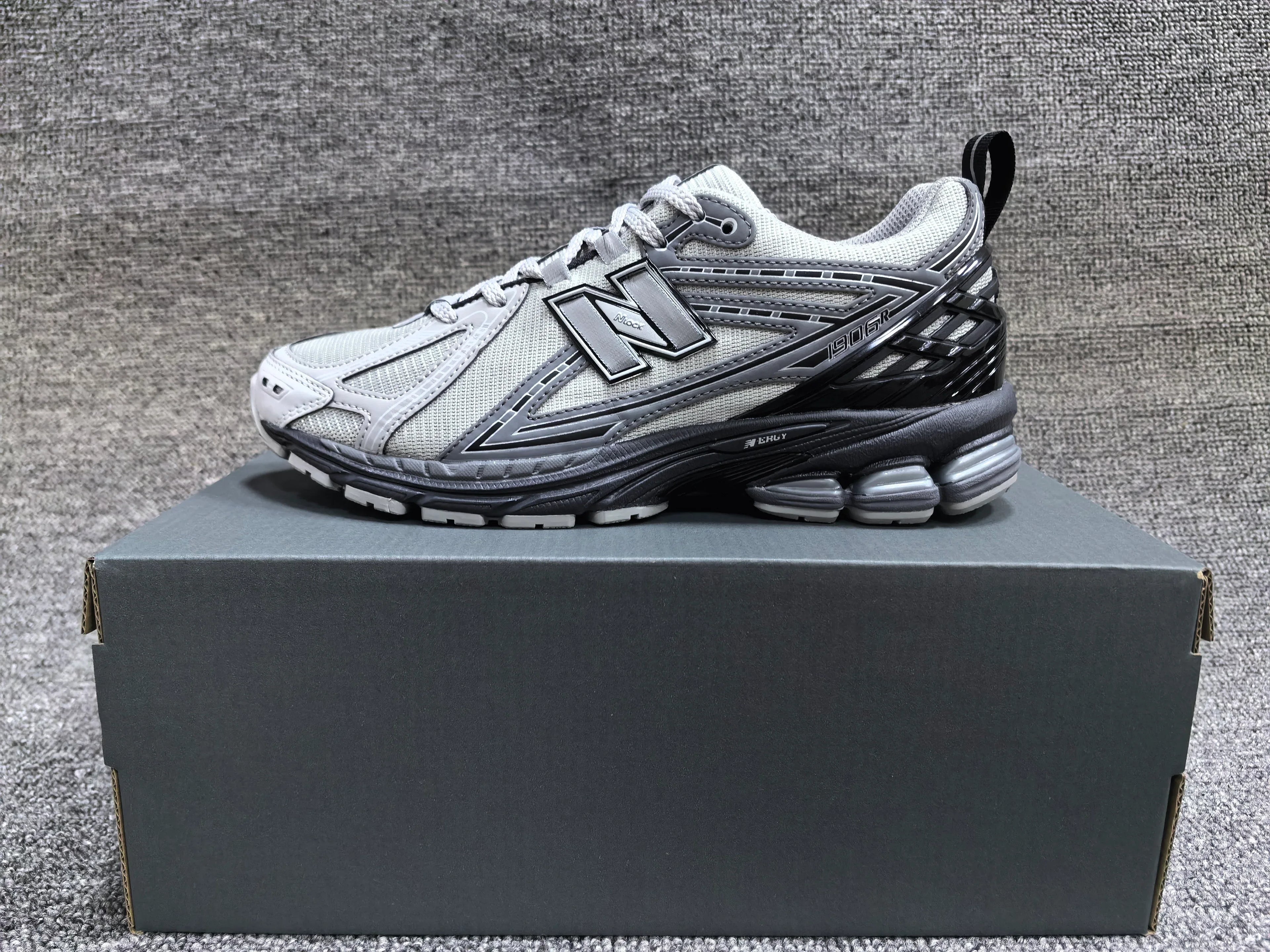 New Balance 1906R-2 Sneakers - SenopekooCLO