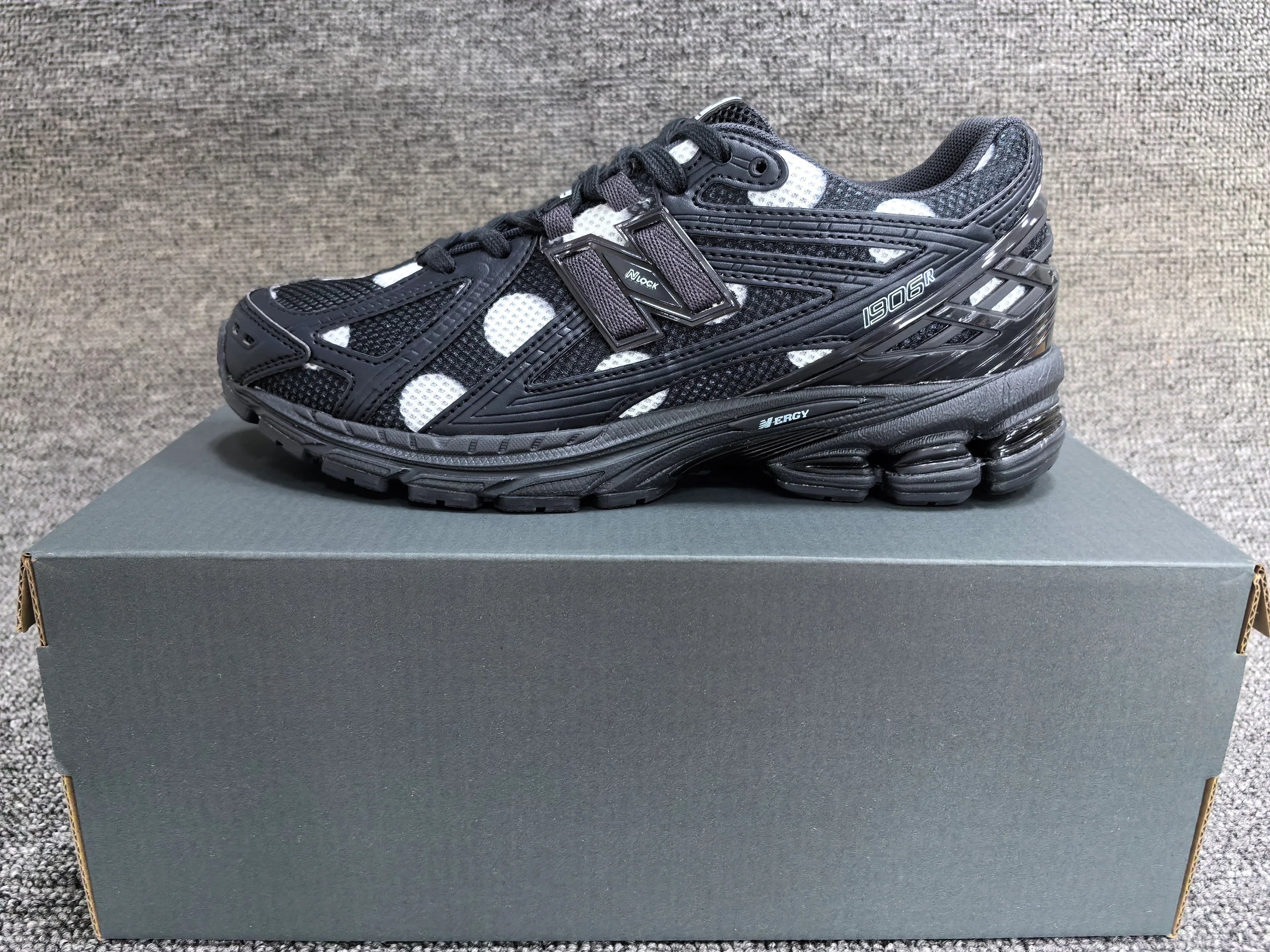 New Balance 1906R-2 Sneakers - SenopekooCLO