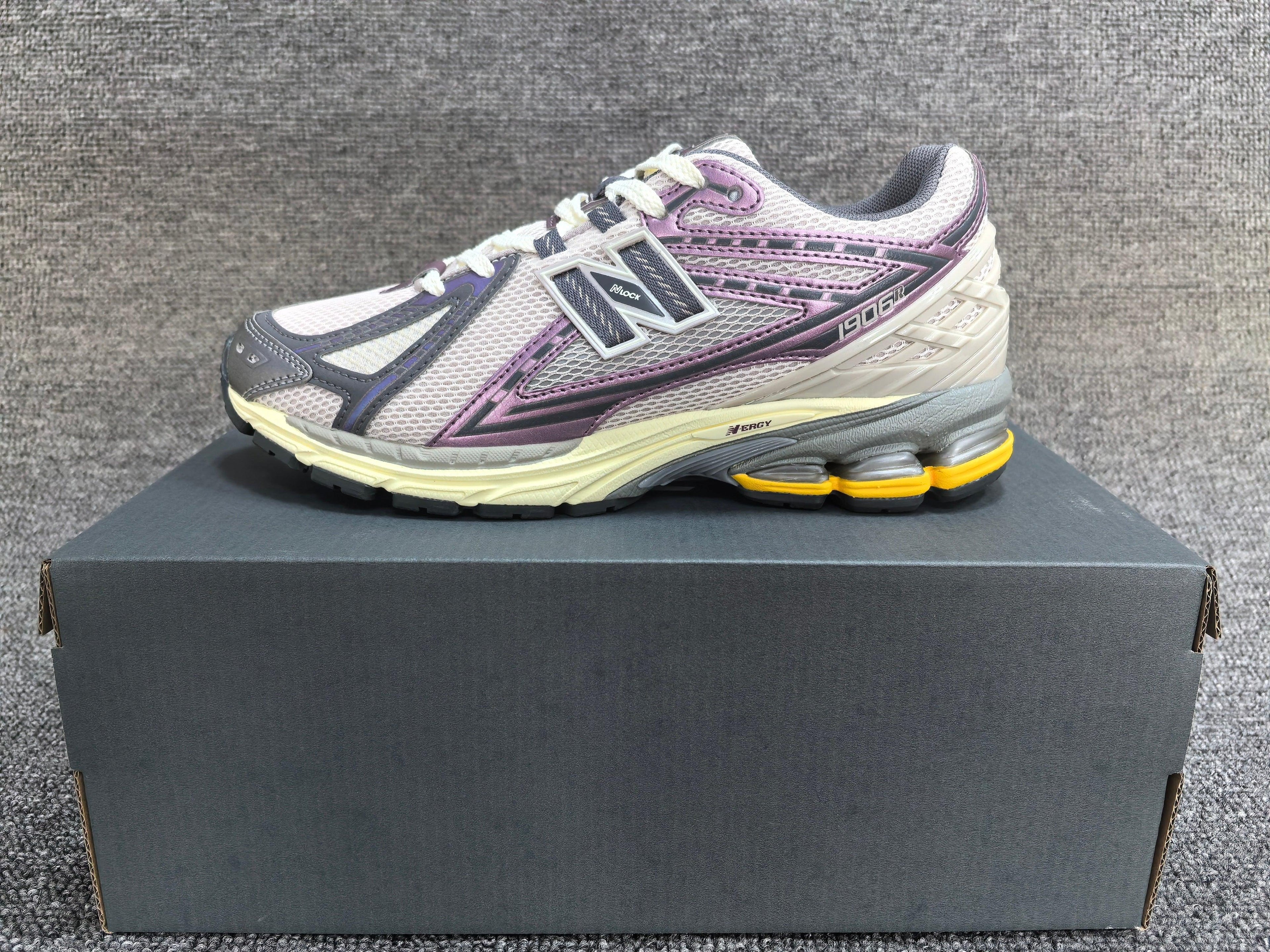 New Balance 1906R-2 Sneakers - SenopekooCLO