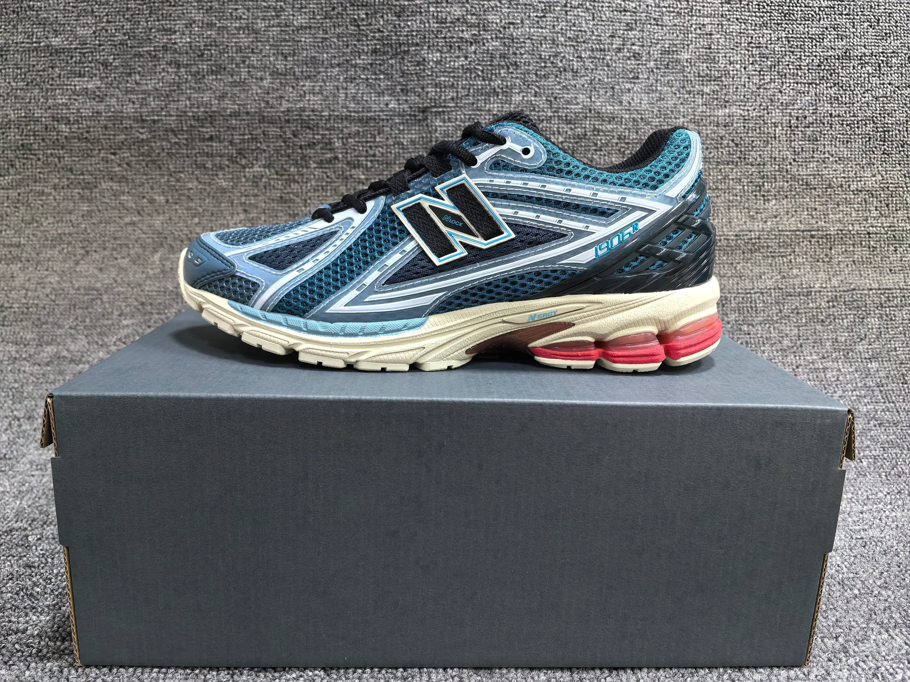 New Balance 1906R-2 Sneakers - SenopekooCLO