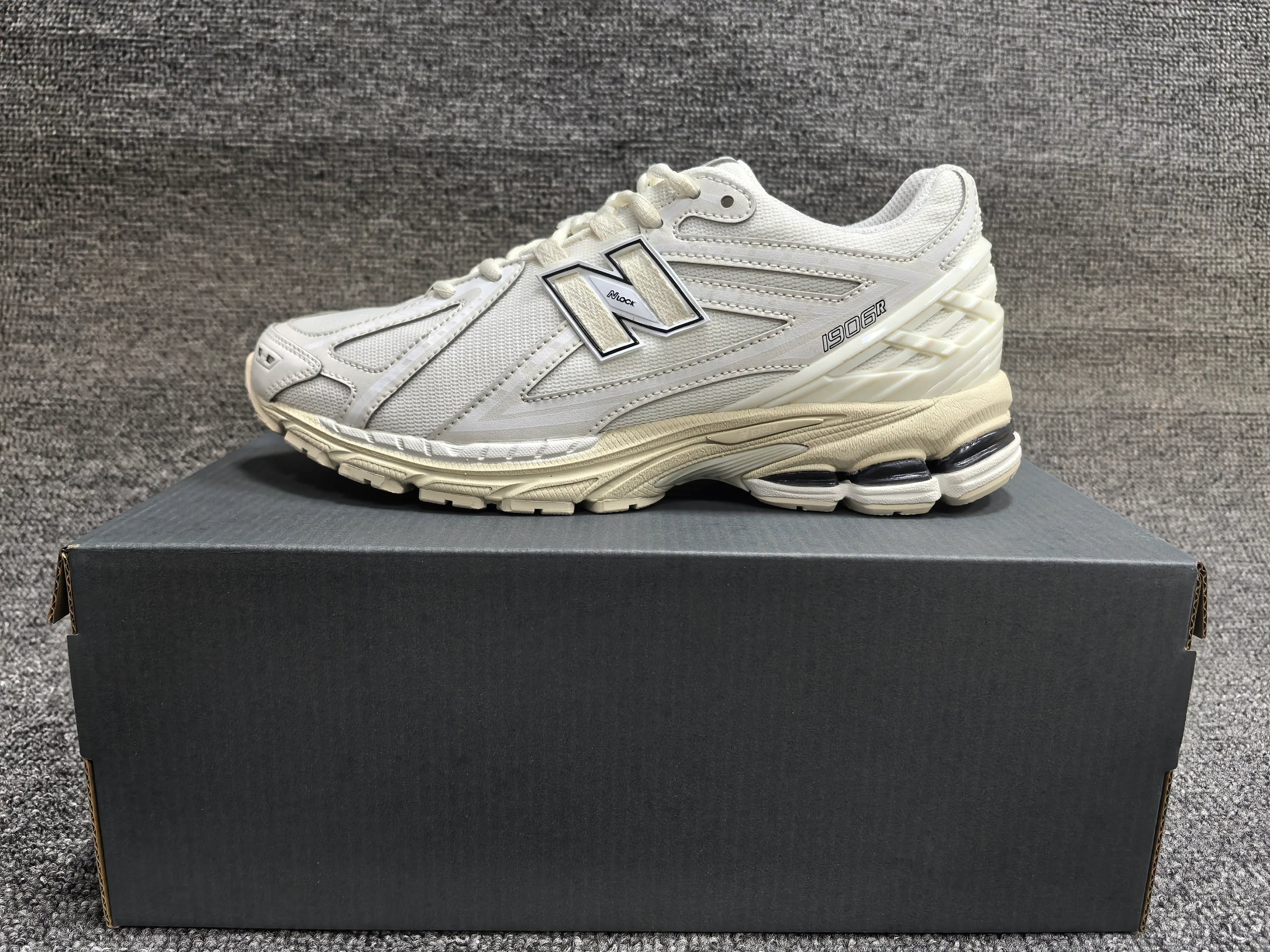 New Balance 1906R-2 Sneakers - SenopekooCLO