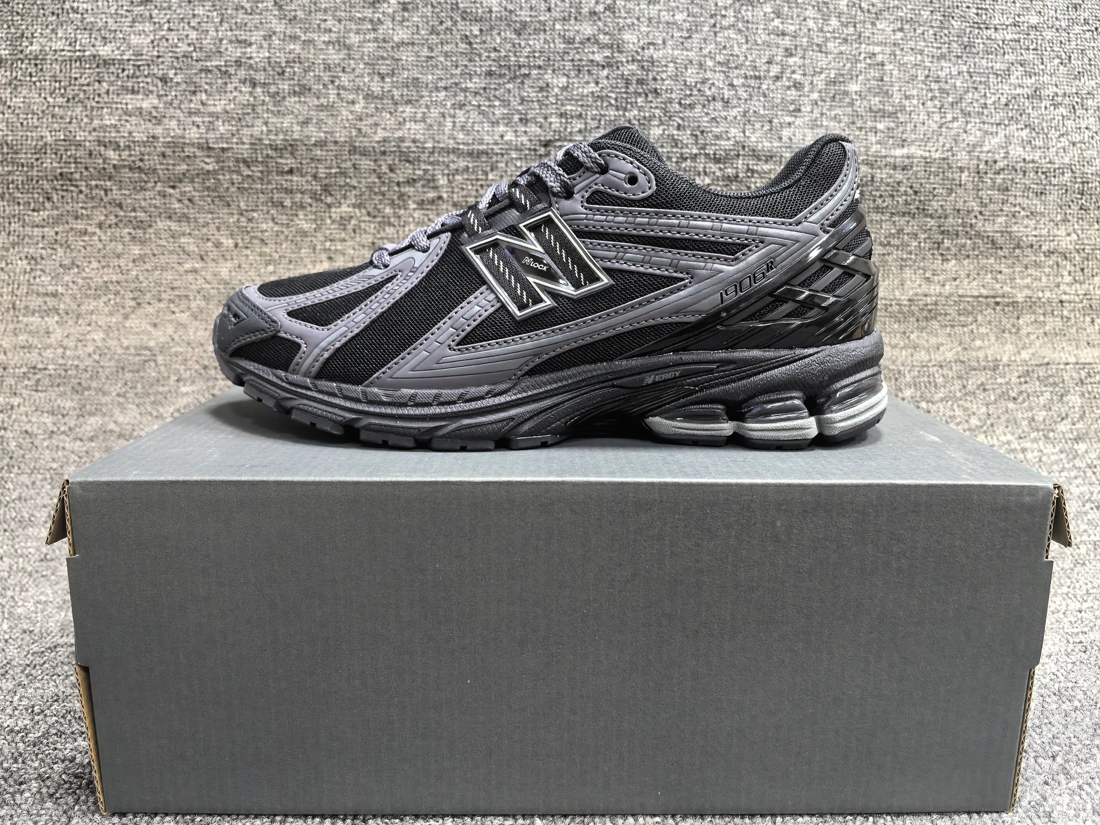 New Balance 1906R-2 Sneakers - SenopekooCLO