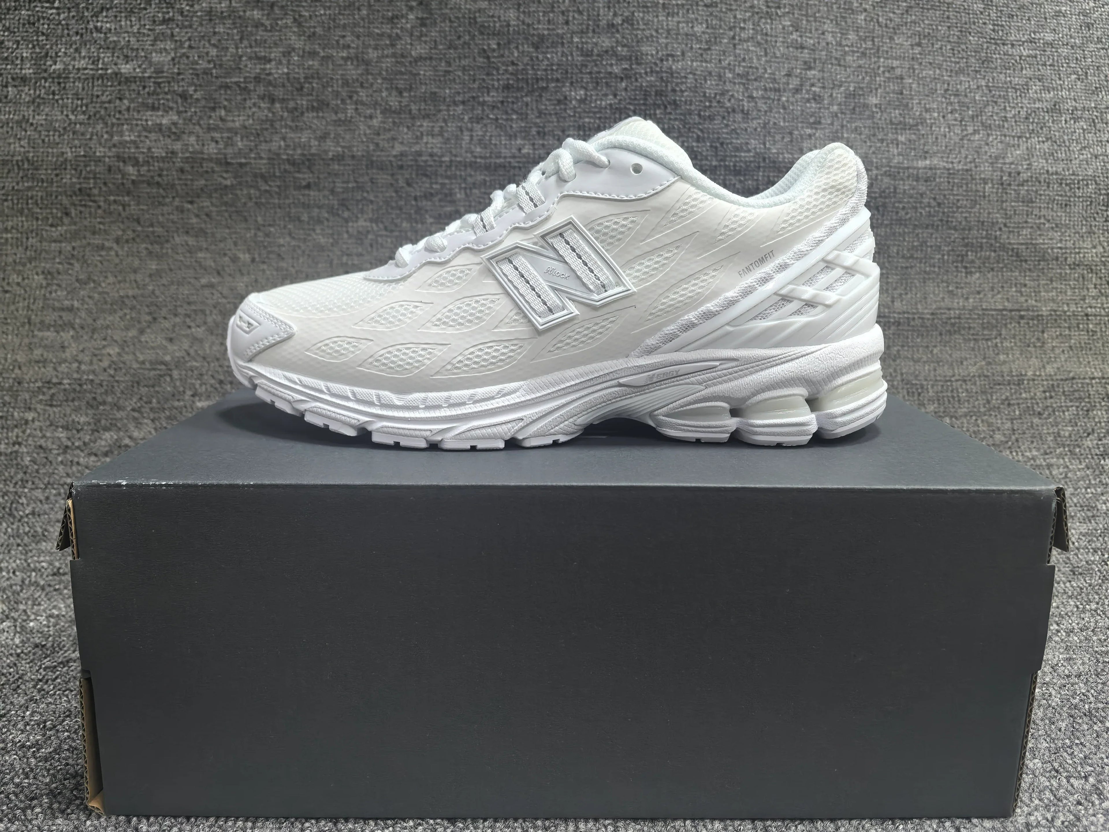 New Balance 1906W Sneakers - SenopekooCLO