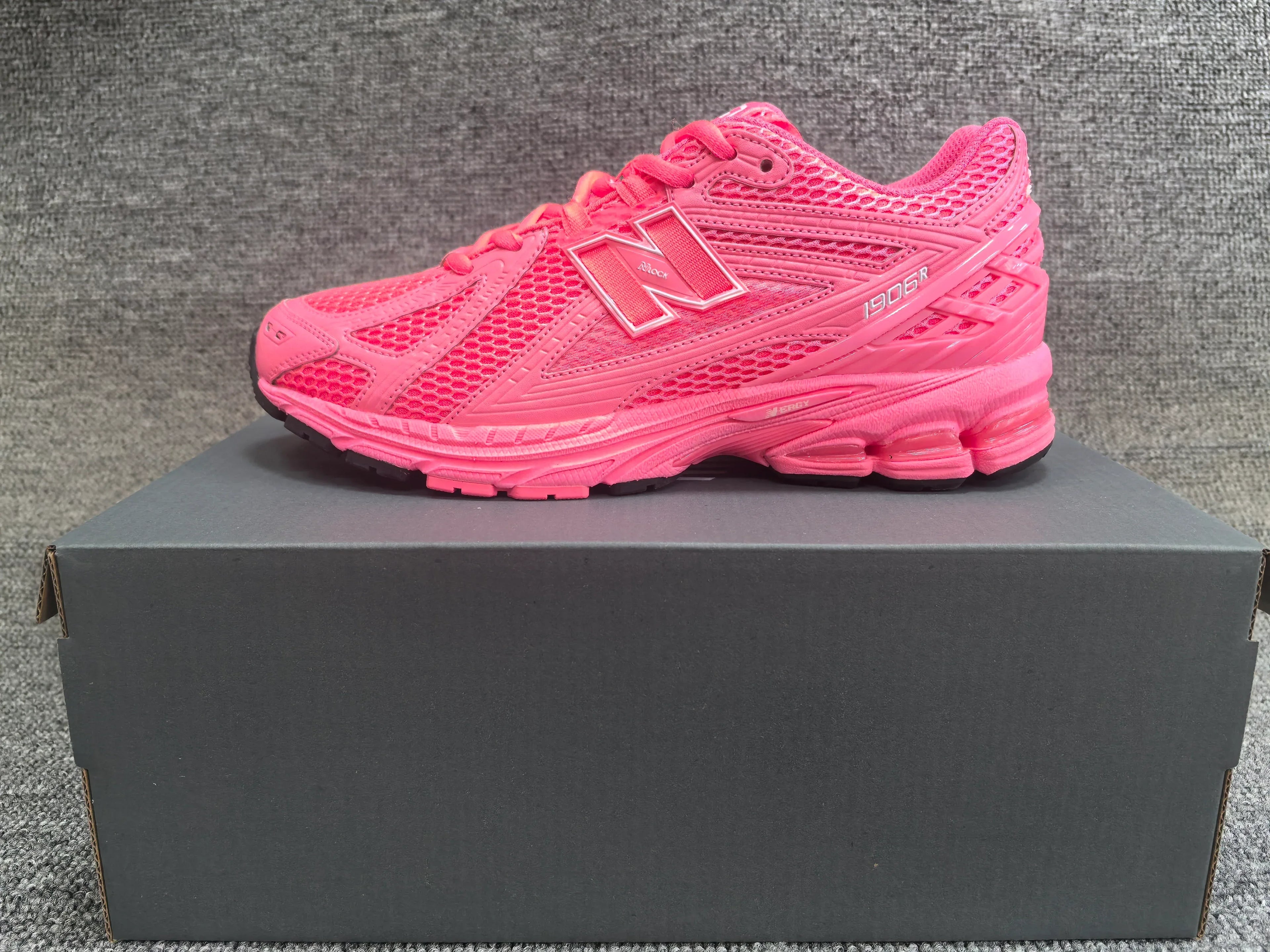 New Balance 1906R-2 Sneakers - SenopekooCLO