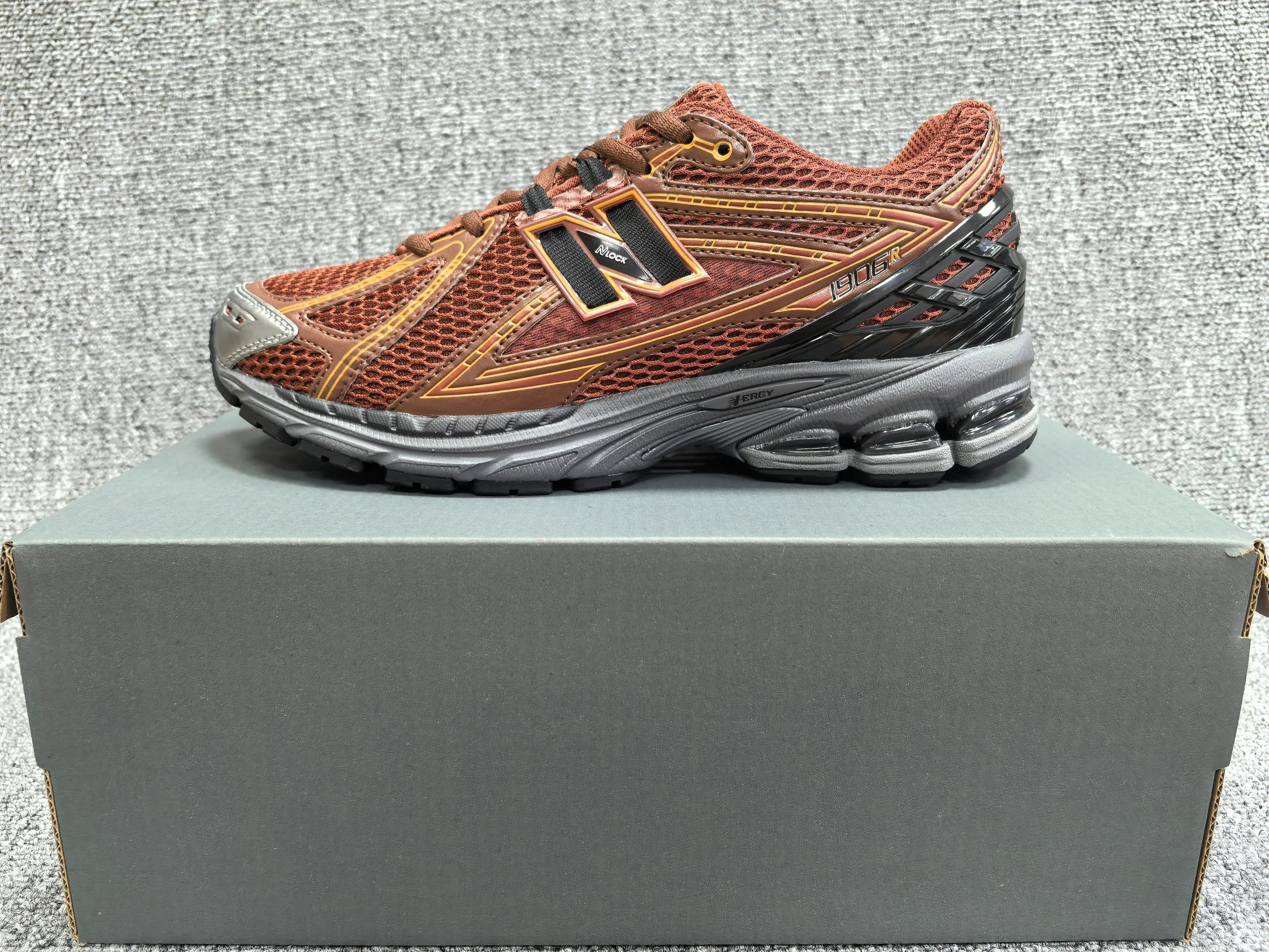 New Balance 1906R-2 Sneakers - SenopekooCLO