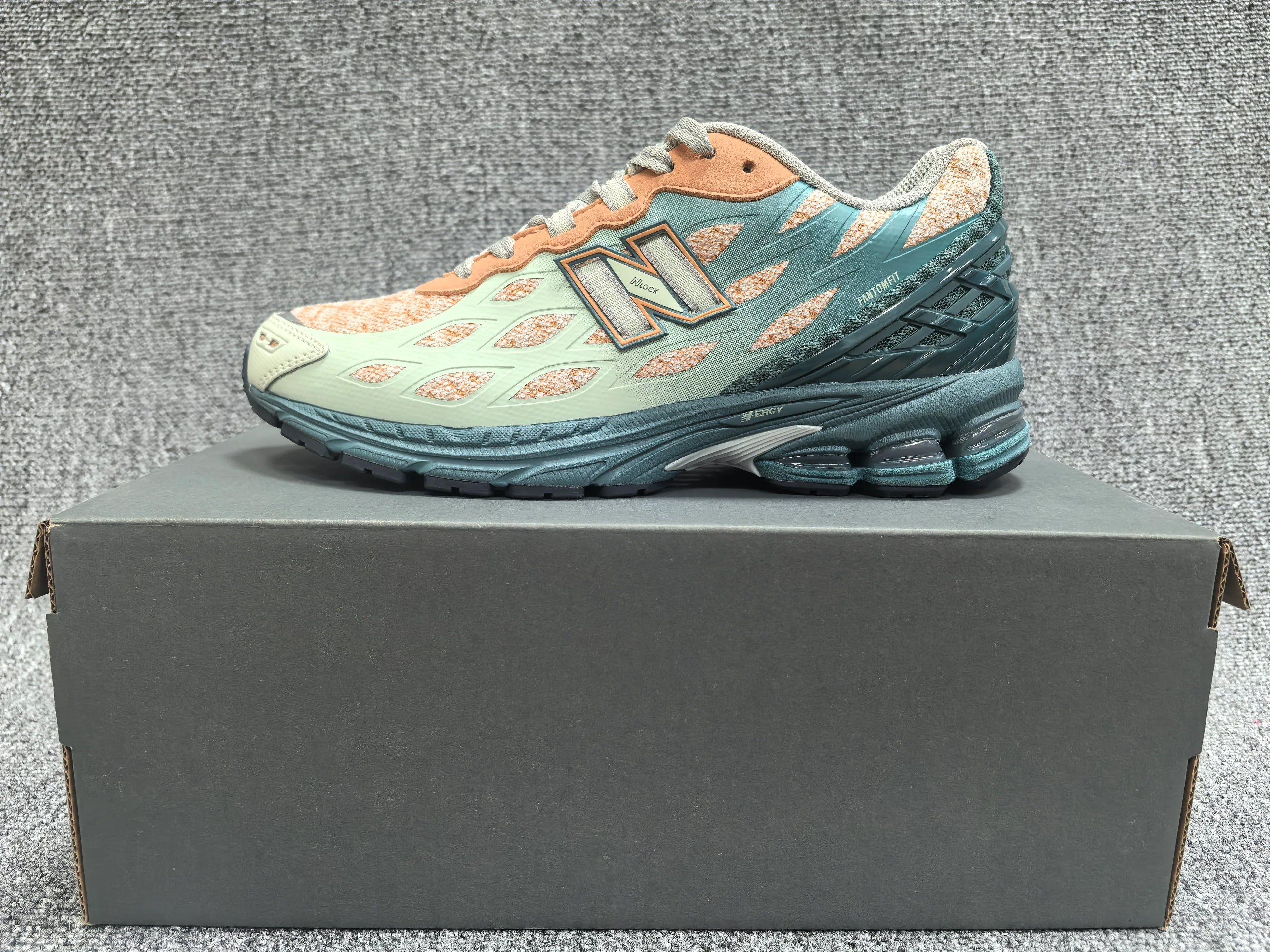 New Balance 1906W Sneakers - SenopekooCLO