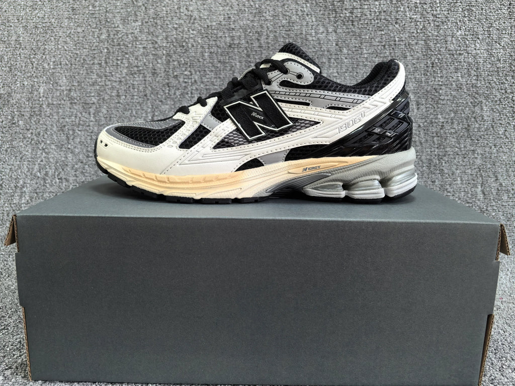 New Balance 1906U Sneakers - SenopekooCLO