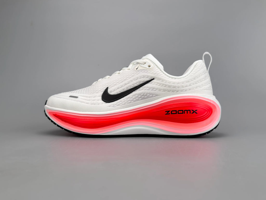 Nike Women's Vomero Plus Running Shoes