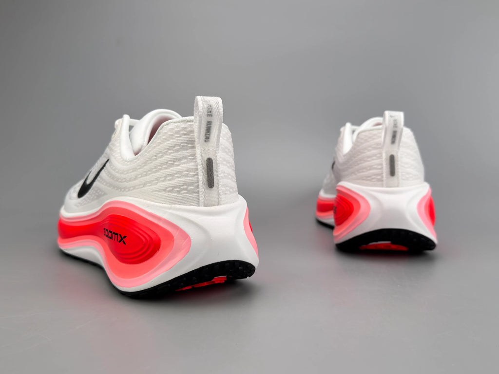 Nike Women's Vomero Plus Running Shoes